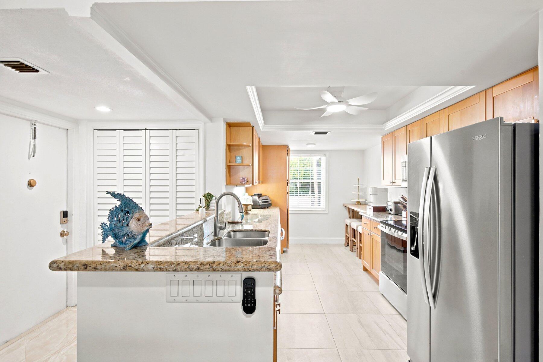 1050 Sugar Sands Boulevard 174, Singer Island, FL 33404, Singer Island - Photo 3