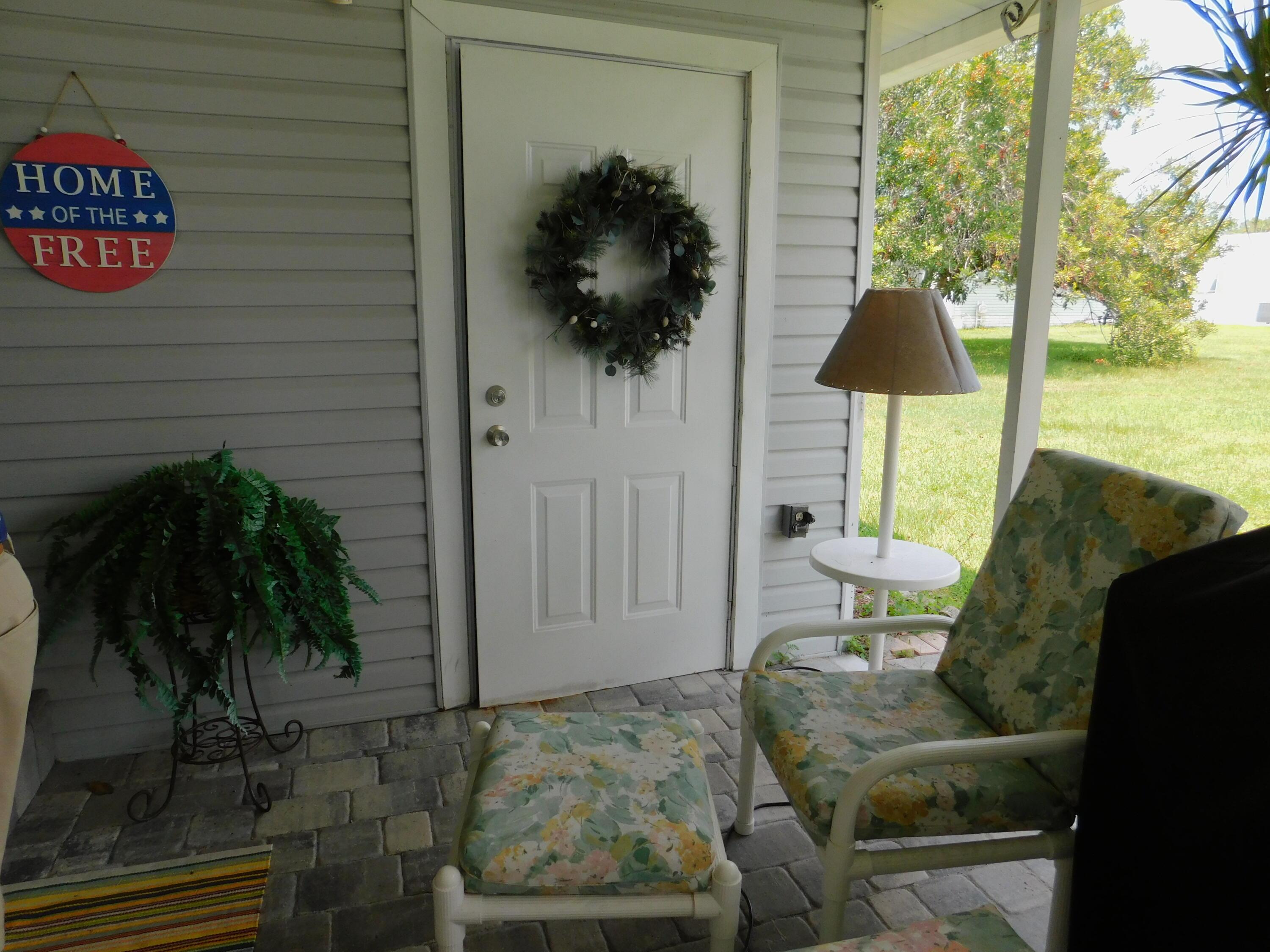 485 Hemingway Terrace G-04, Fort Pierce, FL 34982, Fort Pierce - Photo 2