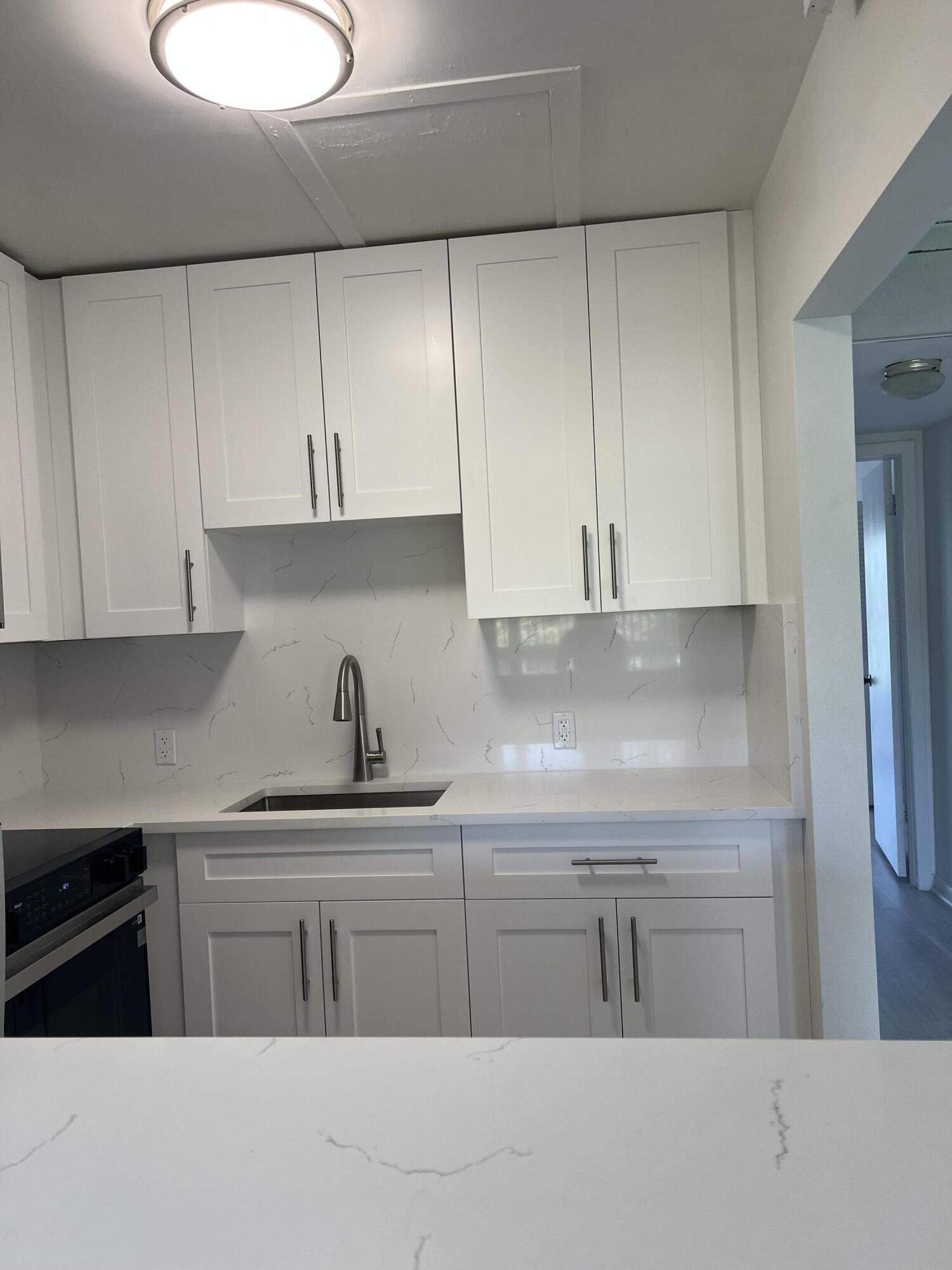 36 Mansfield A, Boca Raton, FL 33434, Boca Raton - Photo 2