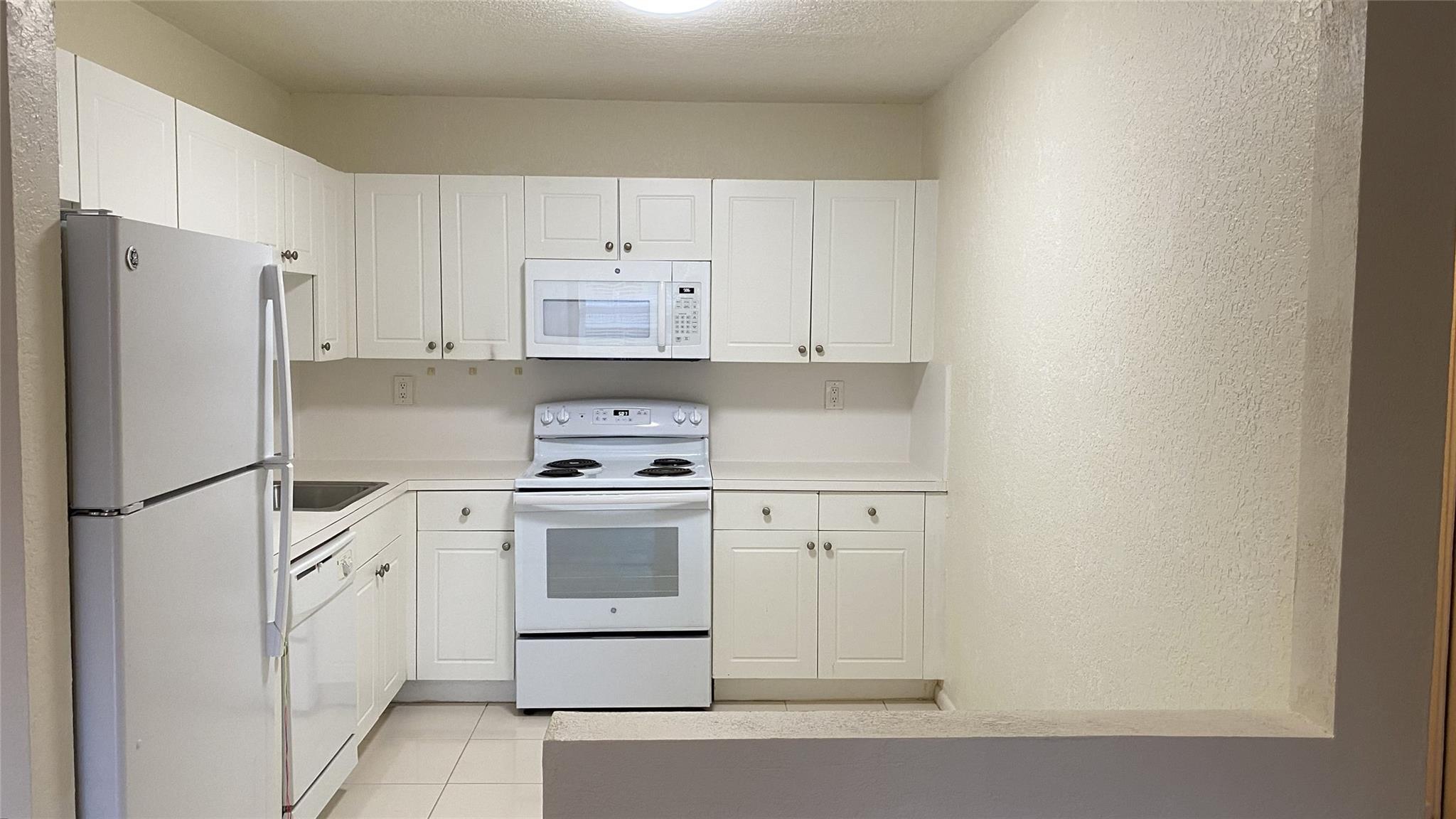 760 SE 2nd Avenue G204, Deerfield Beach, FL 33441, Deerfield Beach - Photo 4
