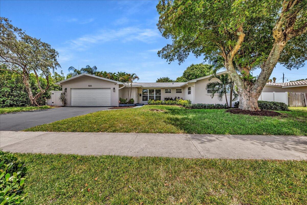 611 N Highland Drive, Hollywood, FL 33021, Hollywood