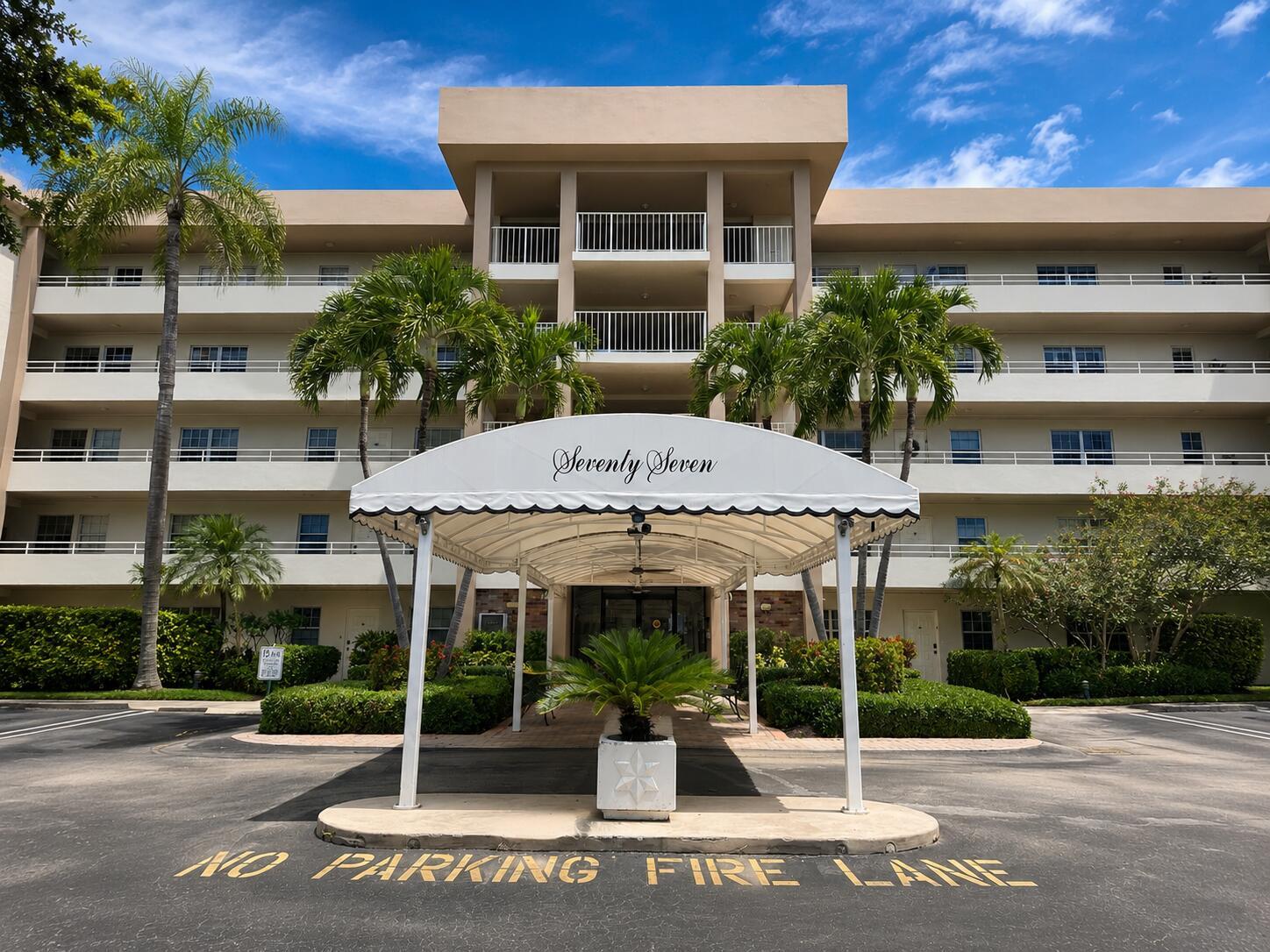 3930 Oaks Clubhouse Drive 303, Pompano Beach, FL 33069, Pompano Beach