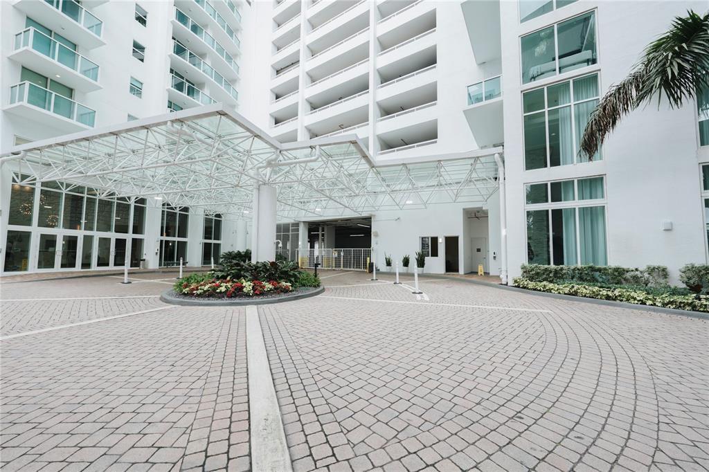 41 SE 5th Street 1615, Miami, FL 33131, Miami