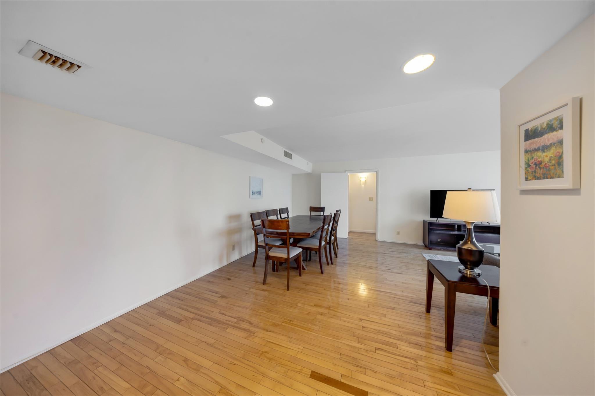 18181 NE 31st Court 804, Aventura, FL 33160, Aventura - Photo 4