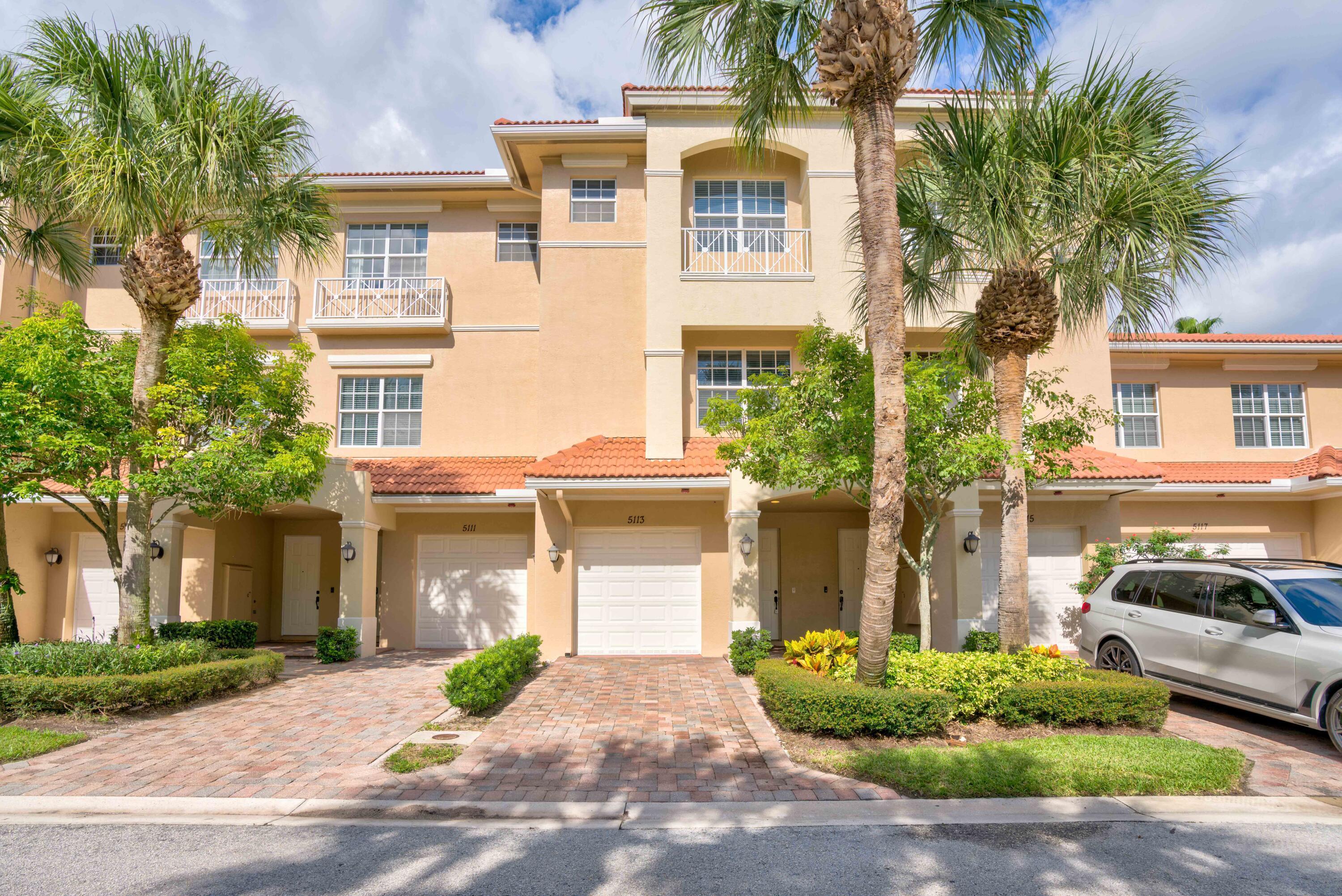 5113 Artesa Way W, Palm Beach Gardens, FL 33418, Palm Beach Gardens