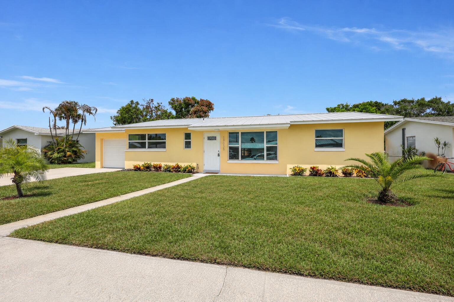 19035 SE Southgate Drive, Jupiter, FL 33469, Jupiter - Photo 4