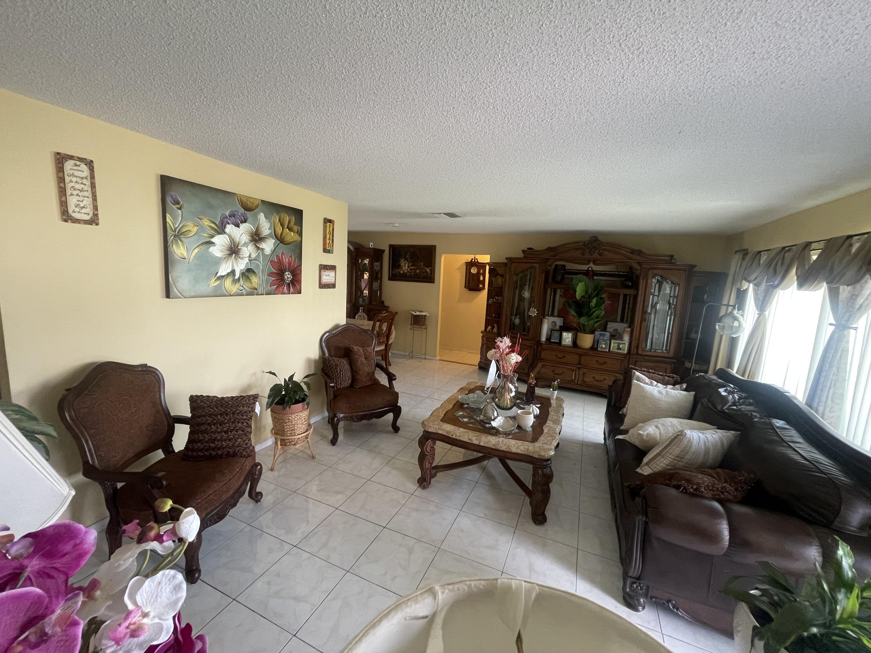 5706 NW 68th Terrace, Tamarac, FL 33321, Tamarac - Photo 3