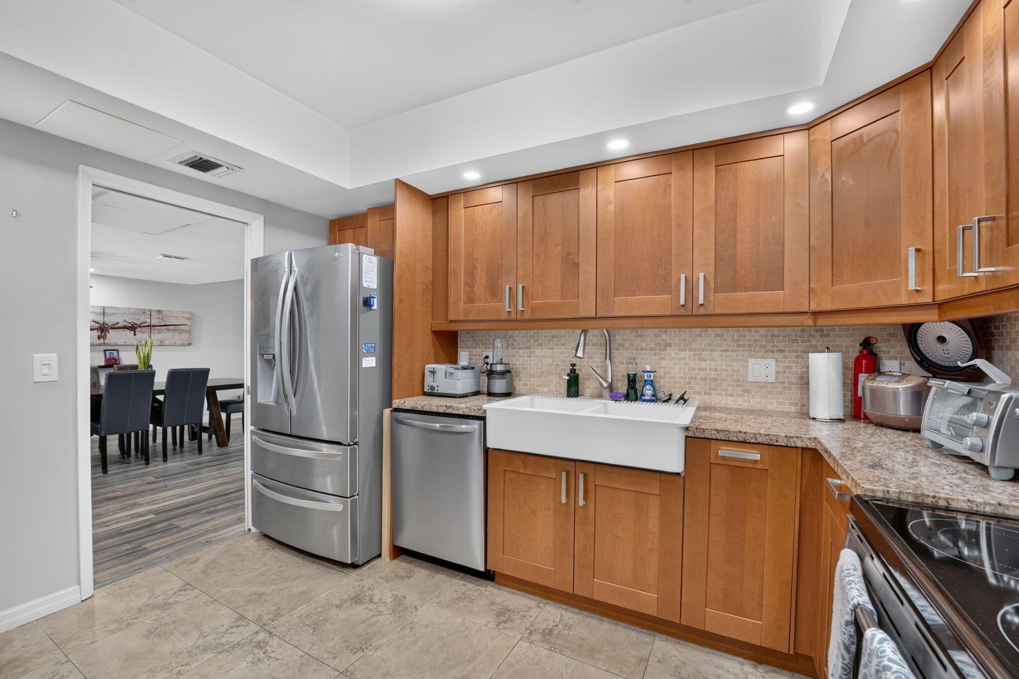 3960 Oaks Clubhouse 110, Pompano Beach, FL 33069, Pompano Beach - Photo 5