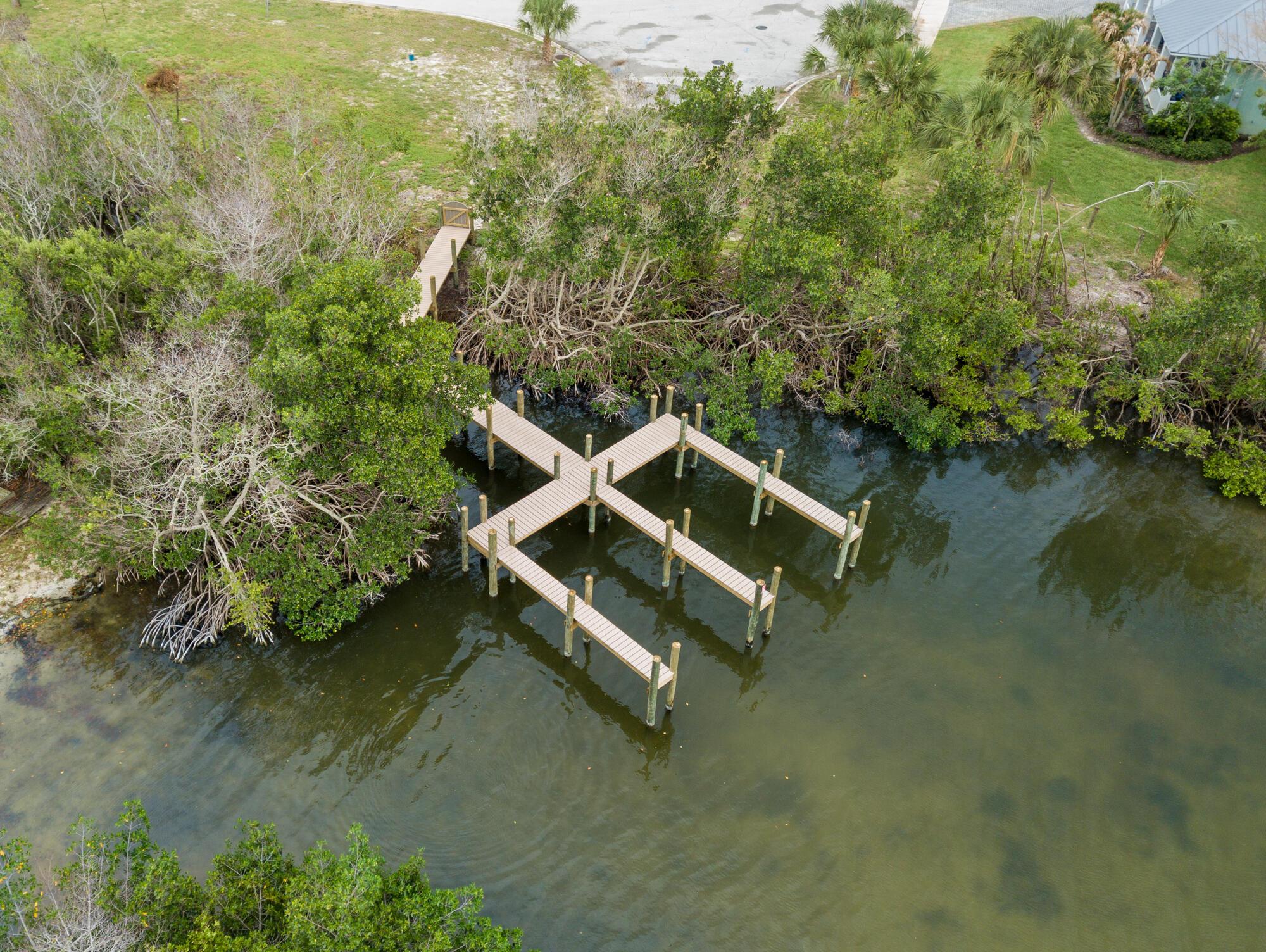 1540 Outer Drive, Merritt Island, FL 32952, Merritt Island - Photo 3
