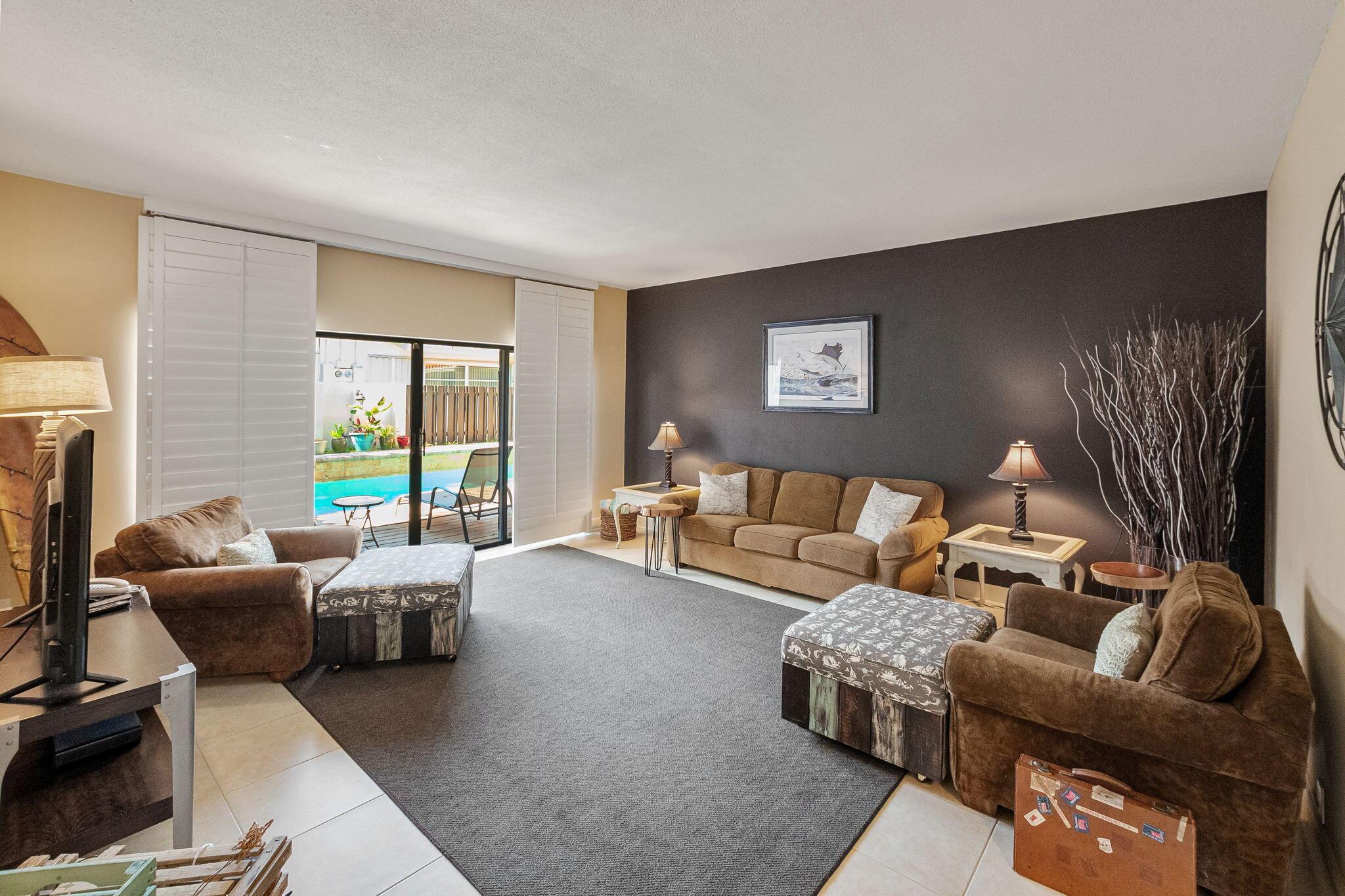 4850 NE 25th Avenue West, Fort Lauderdale, FL 33308, Fort Lauderdale - Photo 4