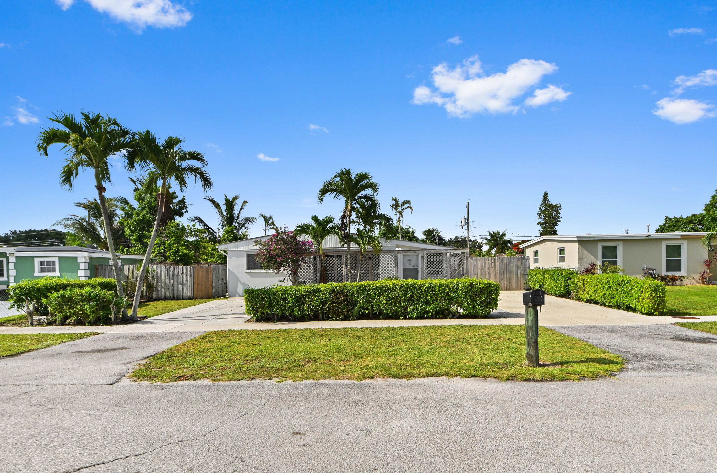 3892 Nowata Road, Lake Worth, FL 33462, Lake Worth