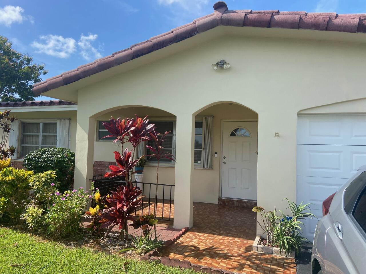 1246 NW 45th Street, Deerfield Beach, FL 33064, Deerfield Beach - Photo 4
