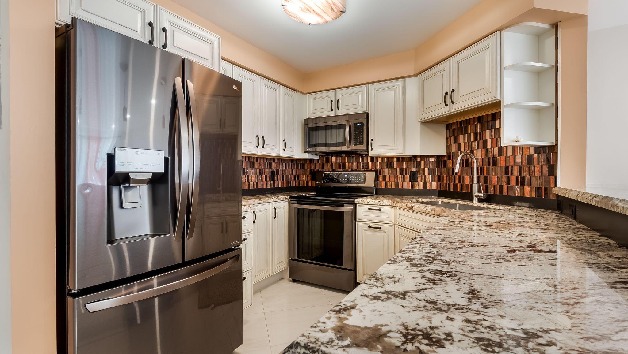 133 N Pompano Beach Boulevard 204, Pompano Beach, FL 33062, Pompano Beach - Photo 4