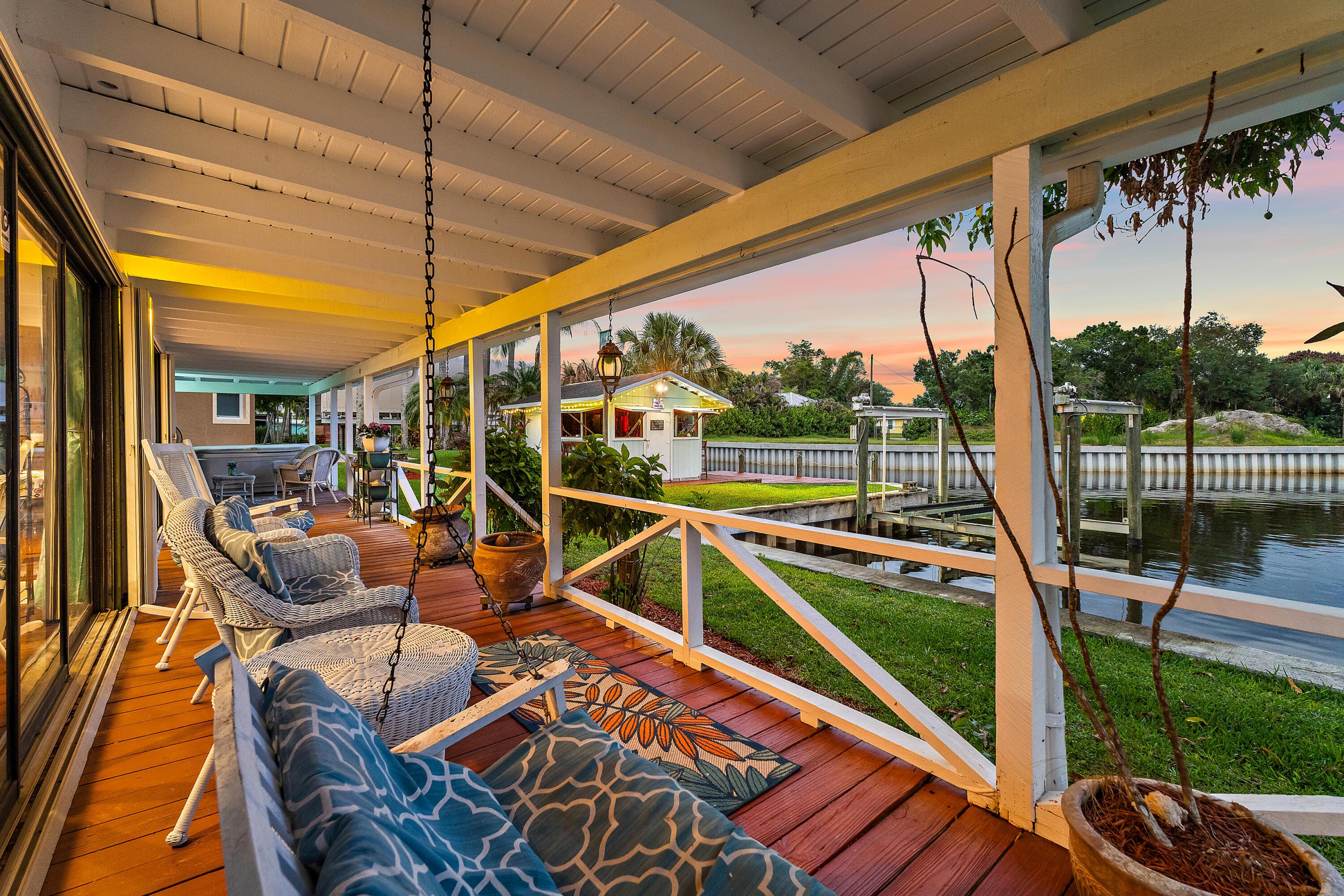 715 SW Rustic Circle, Stuart, FL 34997, Stuart - Photo 2