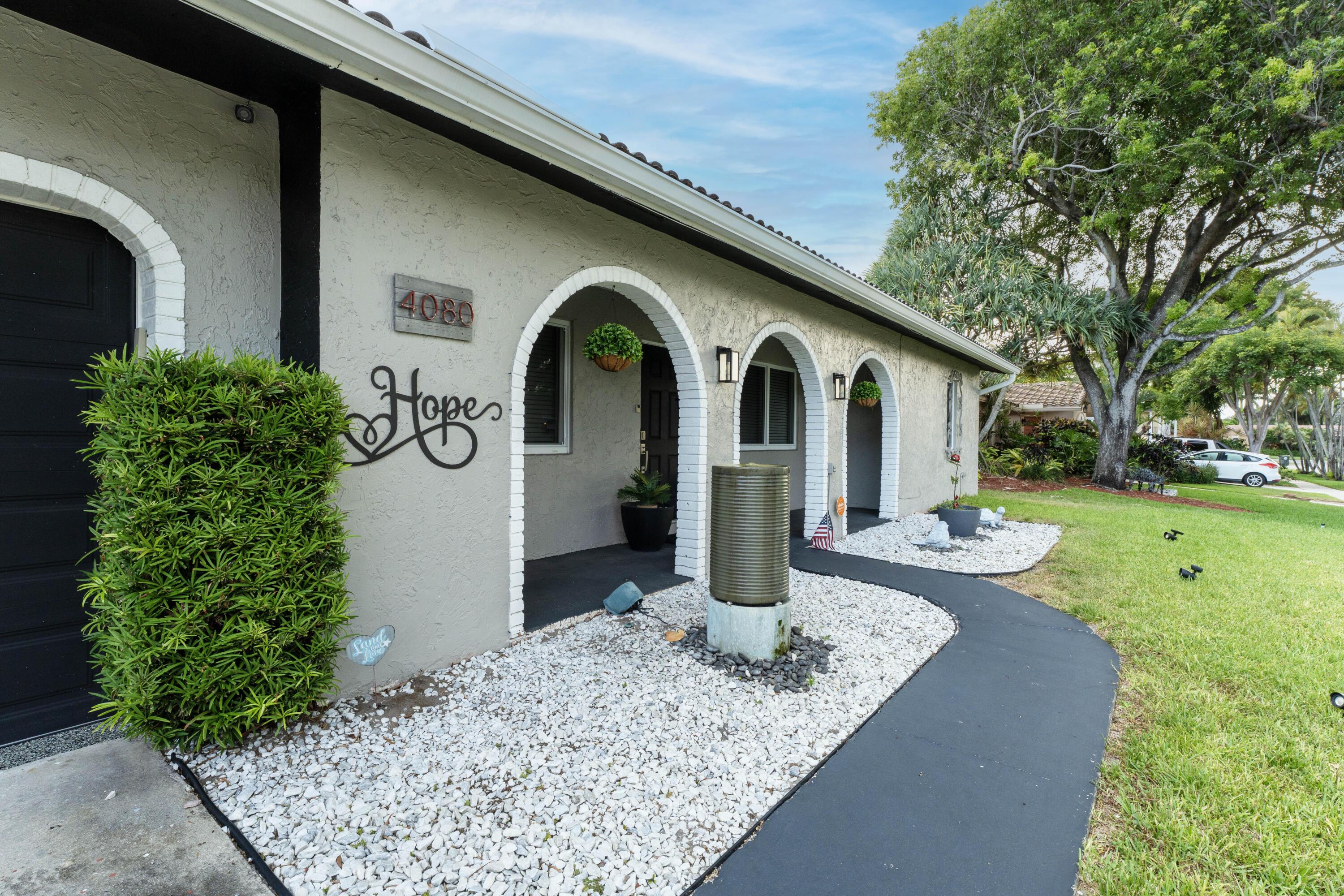 4080 Lake Drive, Coconut Creek, FL 33066, Coconut Creek - Photo 2
