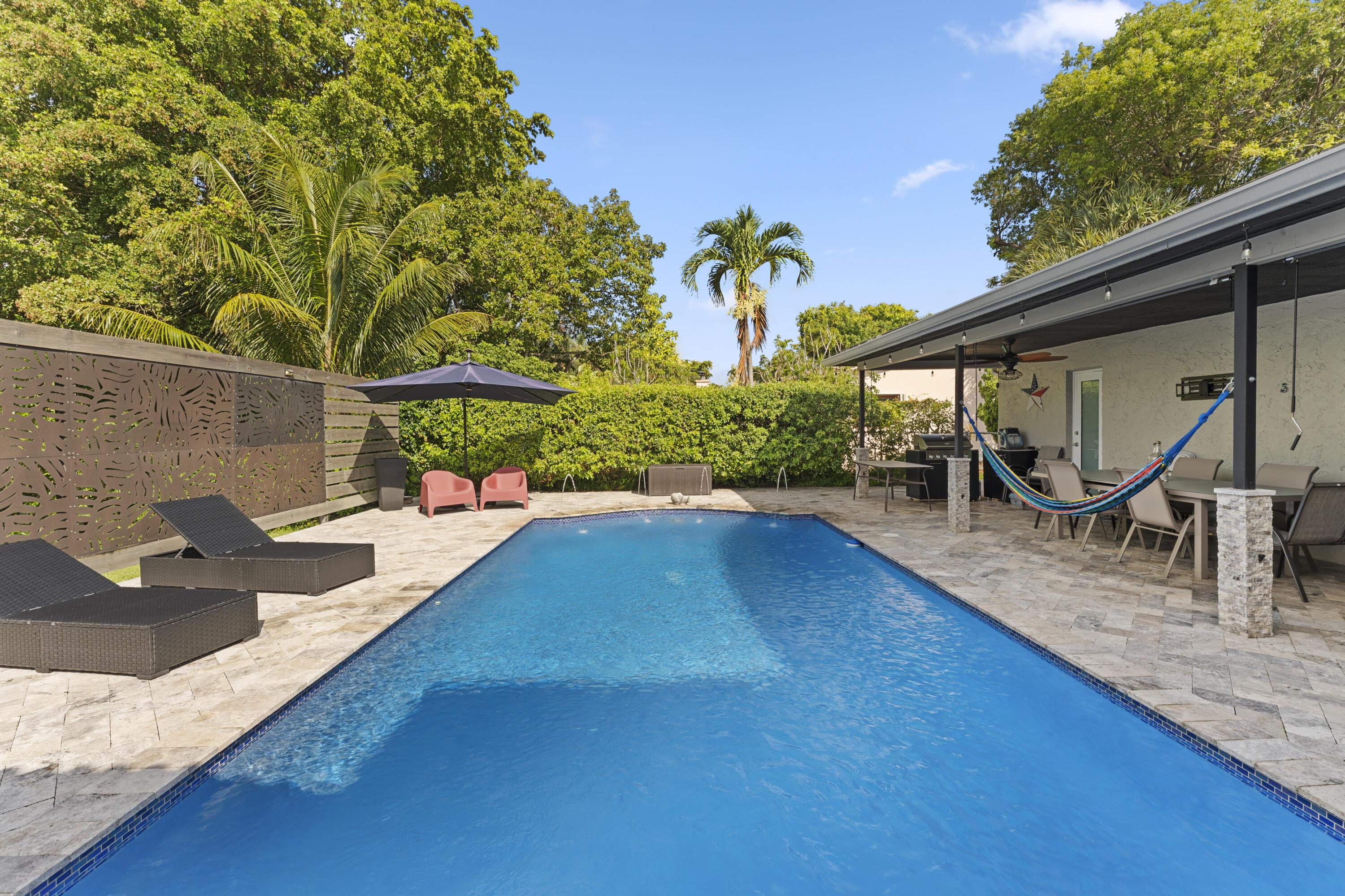 4080 Lake Drive, Coconut Creek, FL 33066, Coconut Creek - Photo 4