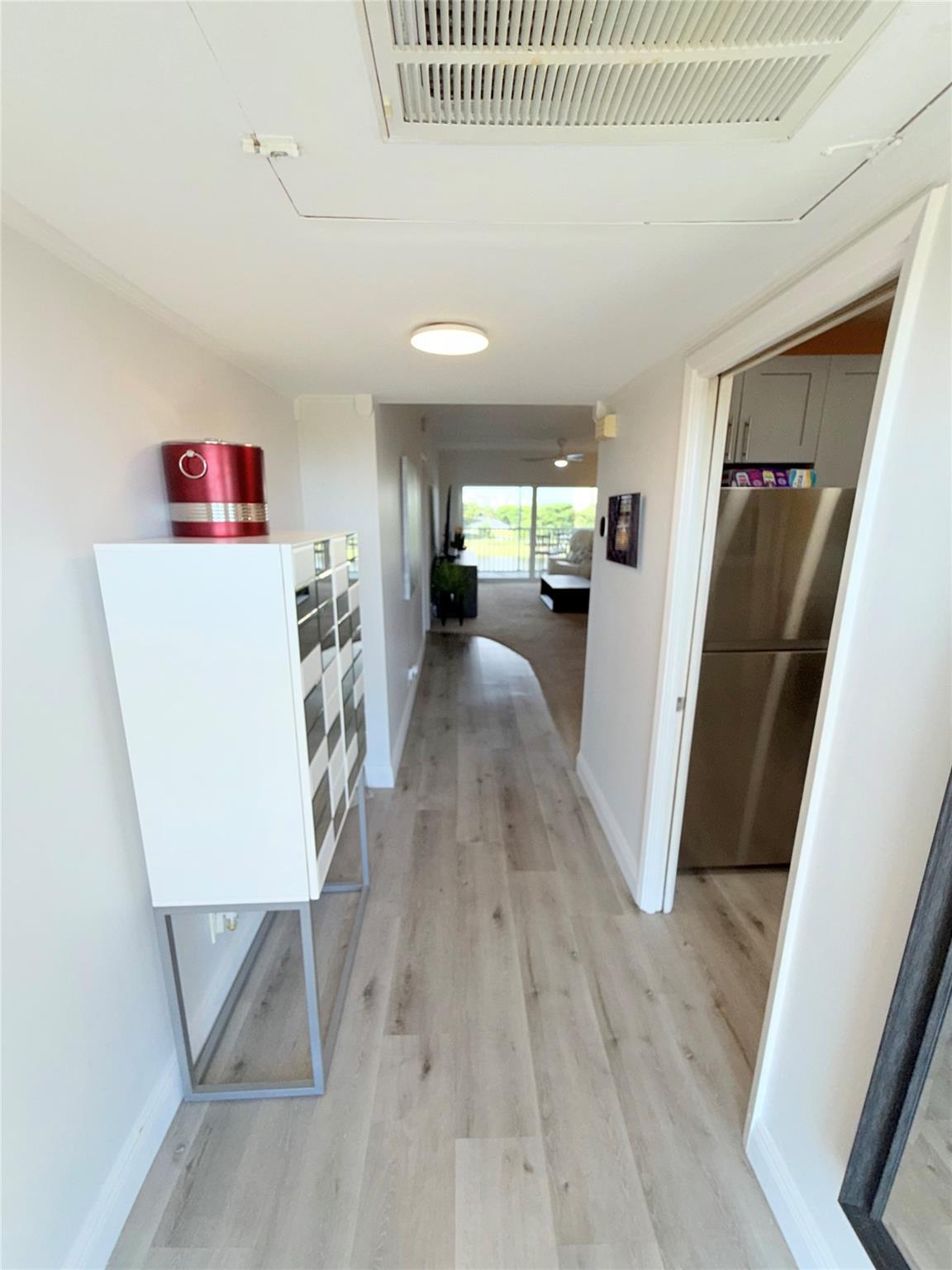 2801 N Palm Aire Drive 604, Pompano Beach, FL 33069, Pompano Beach - Photo 4