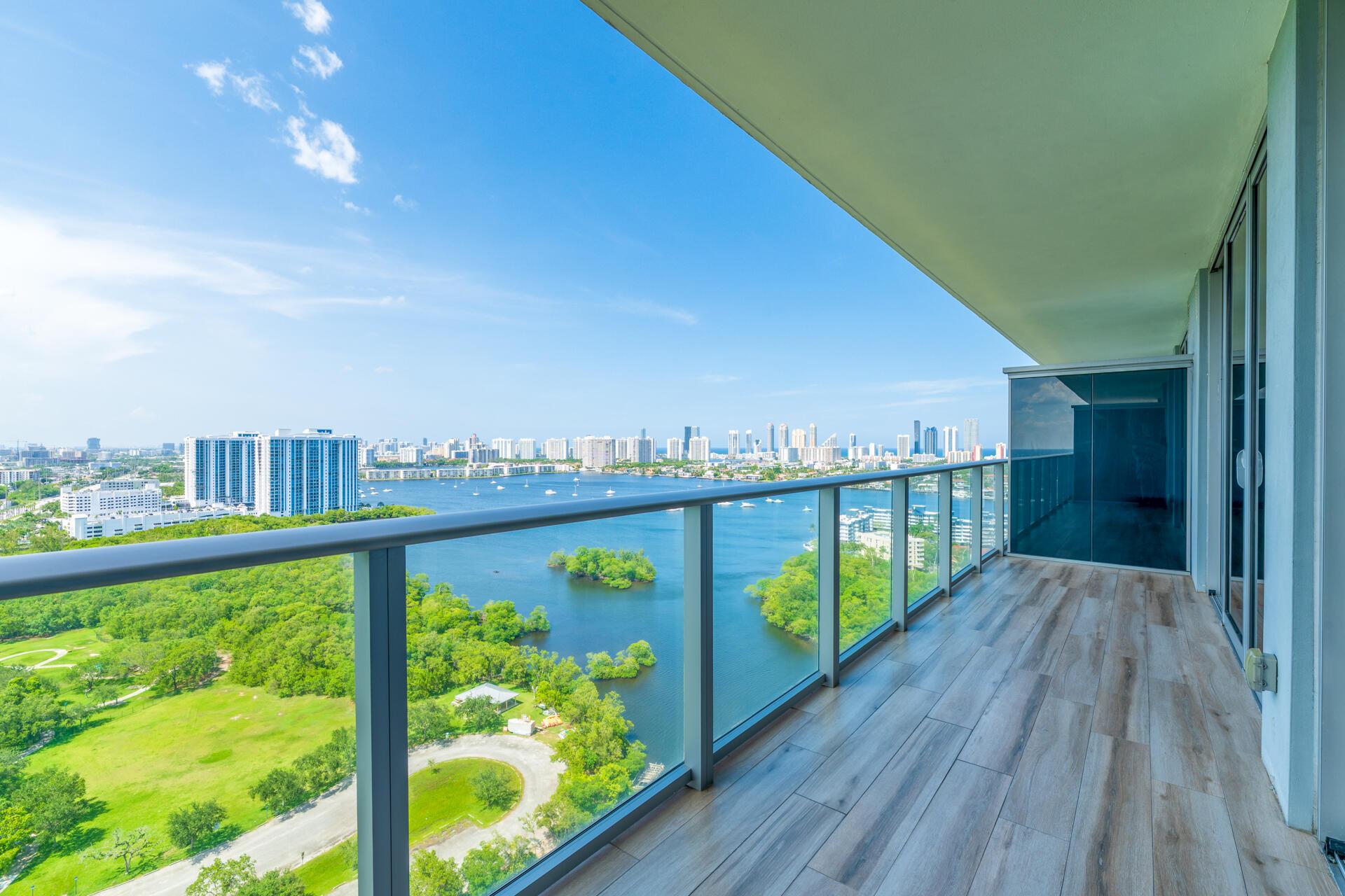 16385 Biscayne Boulevard 2502, North Miami Beach, FL 33160, North Miami Beach - Photo 4