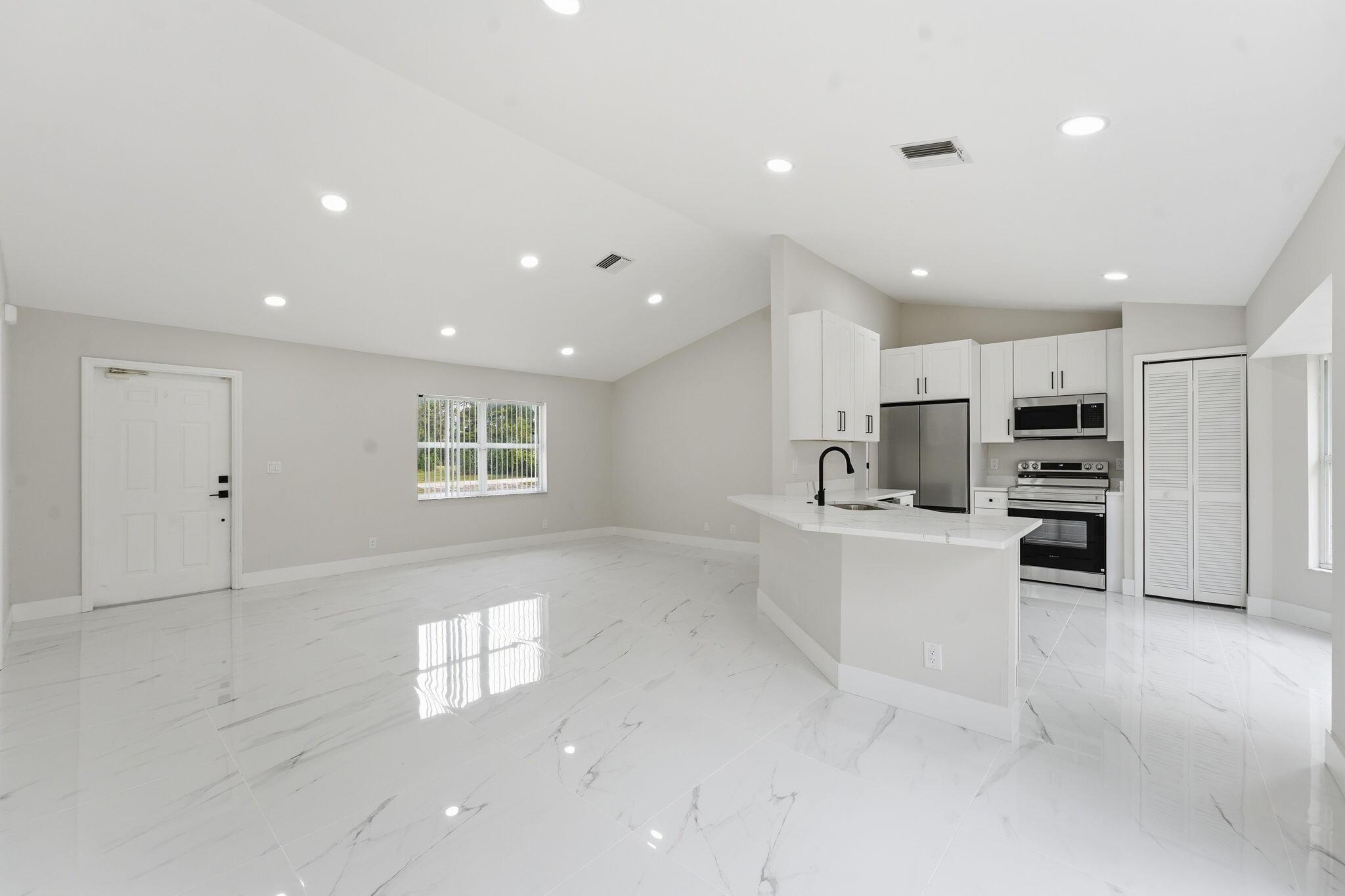 16825 81st Lane N, The Acreage, FL 33470, The Acreage - Photo 5