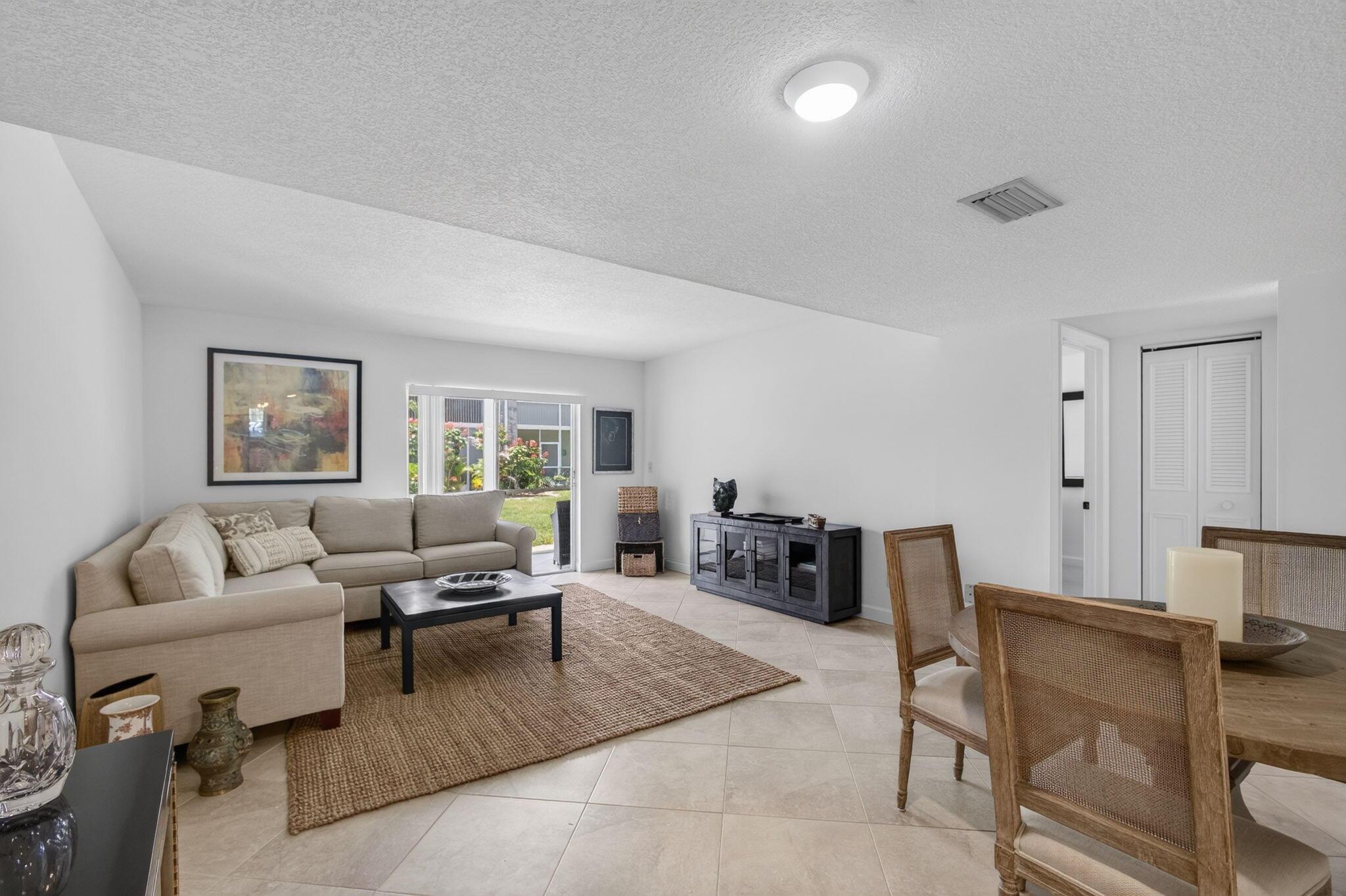 18081 SE Country Club Drive 9-83, Jupiter, FL 33469, Jupiter - Photo 5