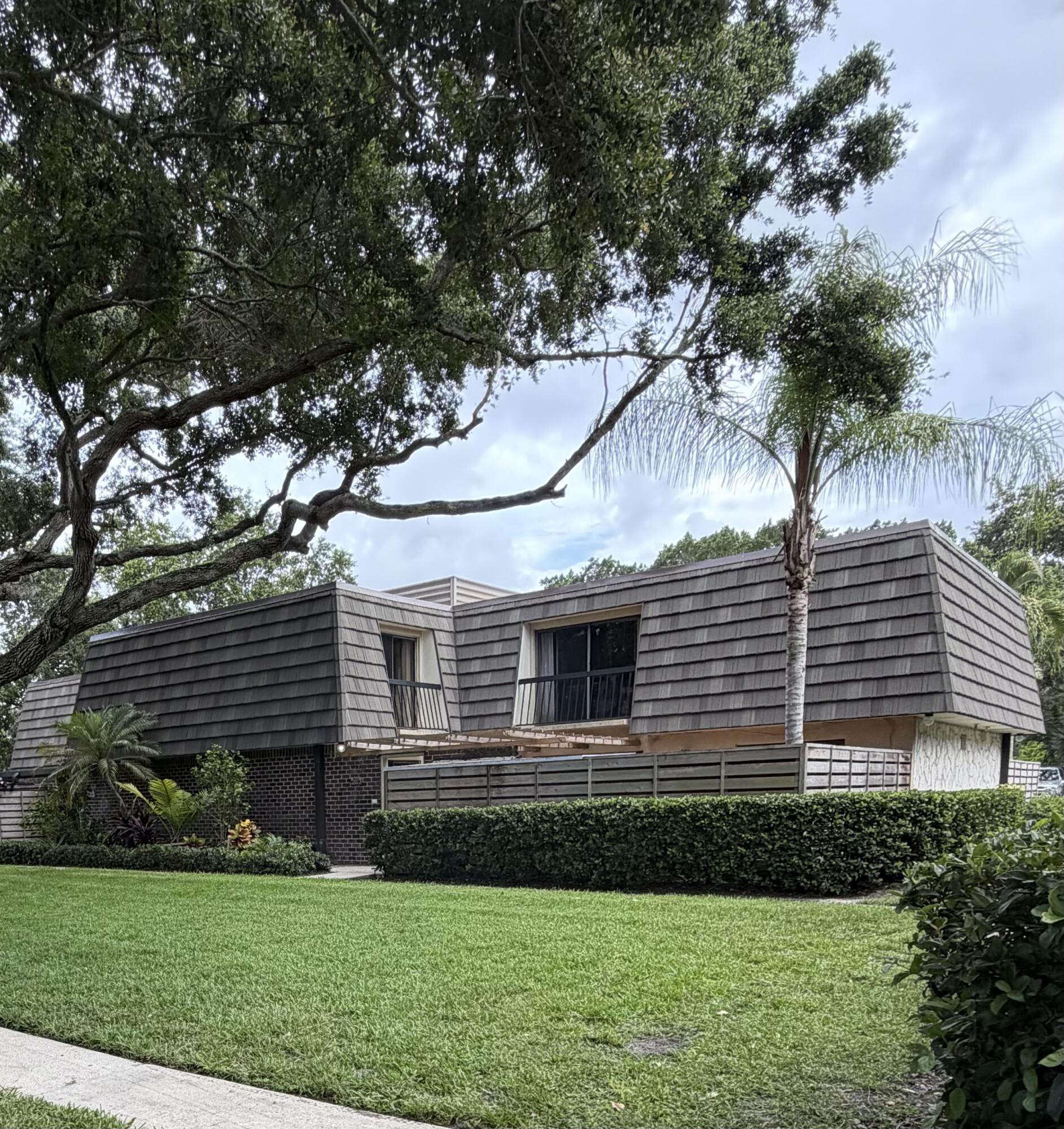 511 5th Terrace, Palm Beach Gardens, FL 33418, Palm Beach Gardens