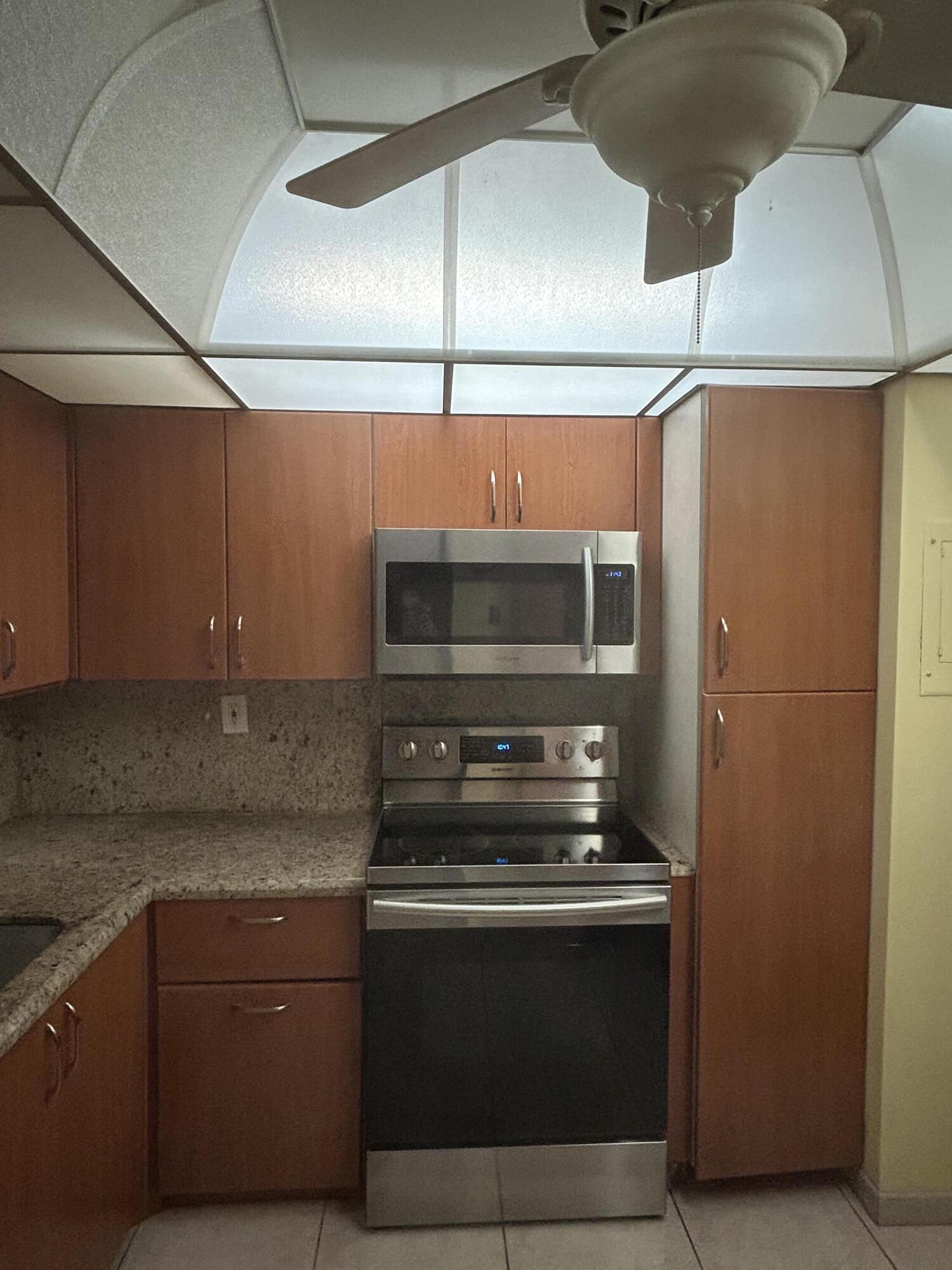 1833 S Ocean Drive 205, Hallandale Beach, FL 33009, Hallandale Beach - Photo 4
