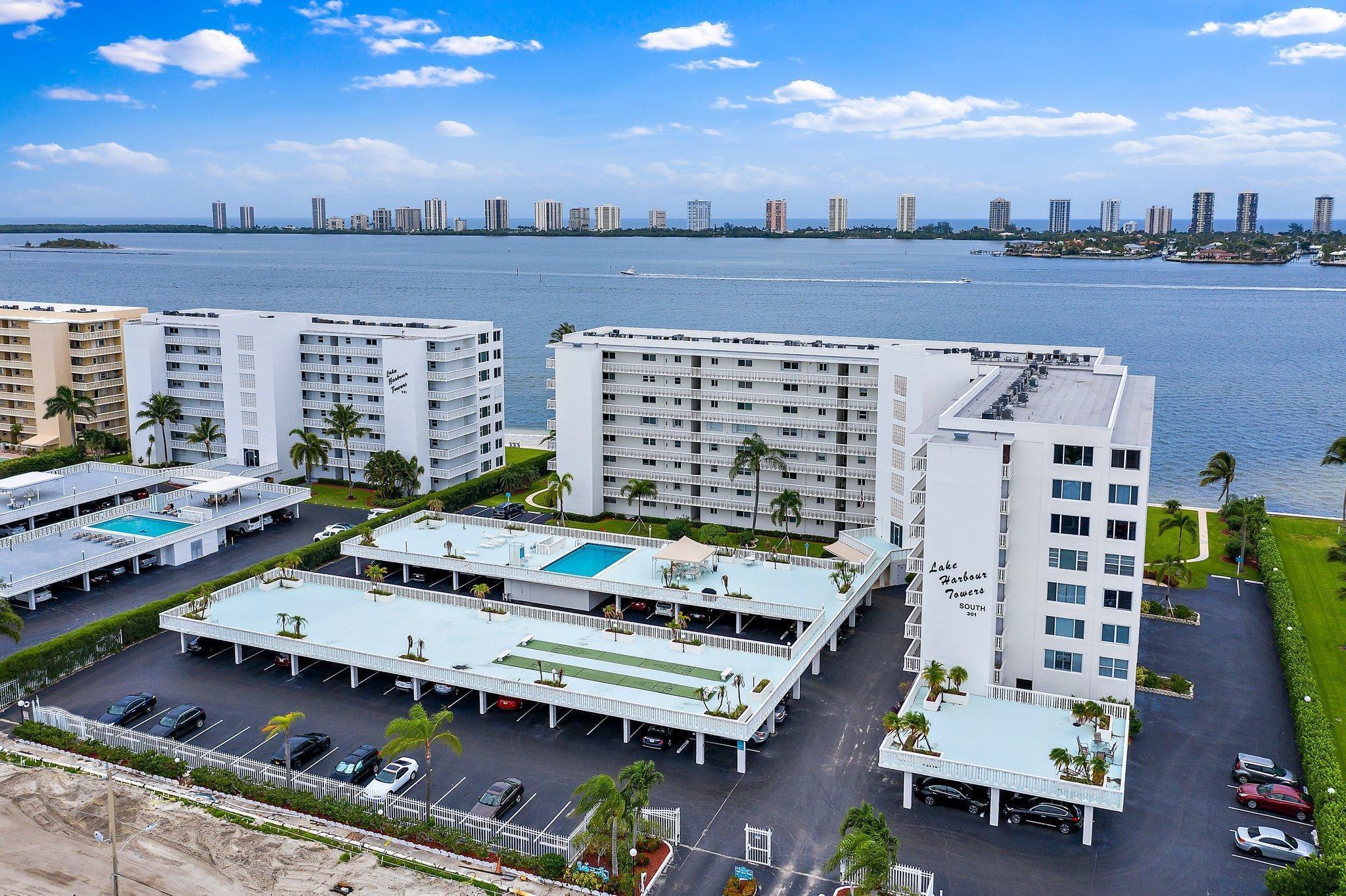 301 Lake Shore Drive 802, Lake Park, FL 33403, Lake Park - Photo 3