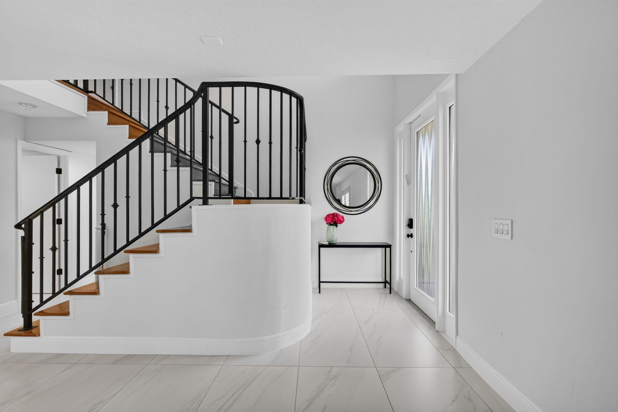 6188 Celadon Circle, Palm Beach Gardens, FL 33418, Palm Beach Gardens - Photo 3