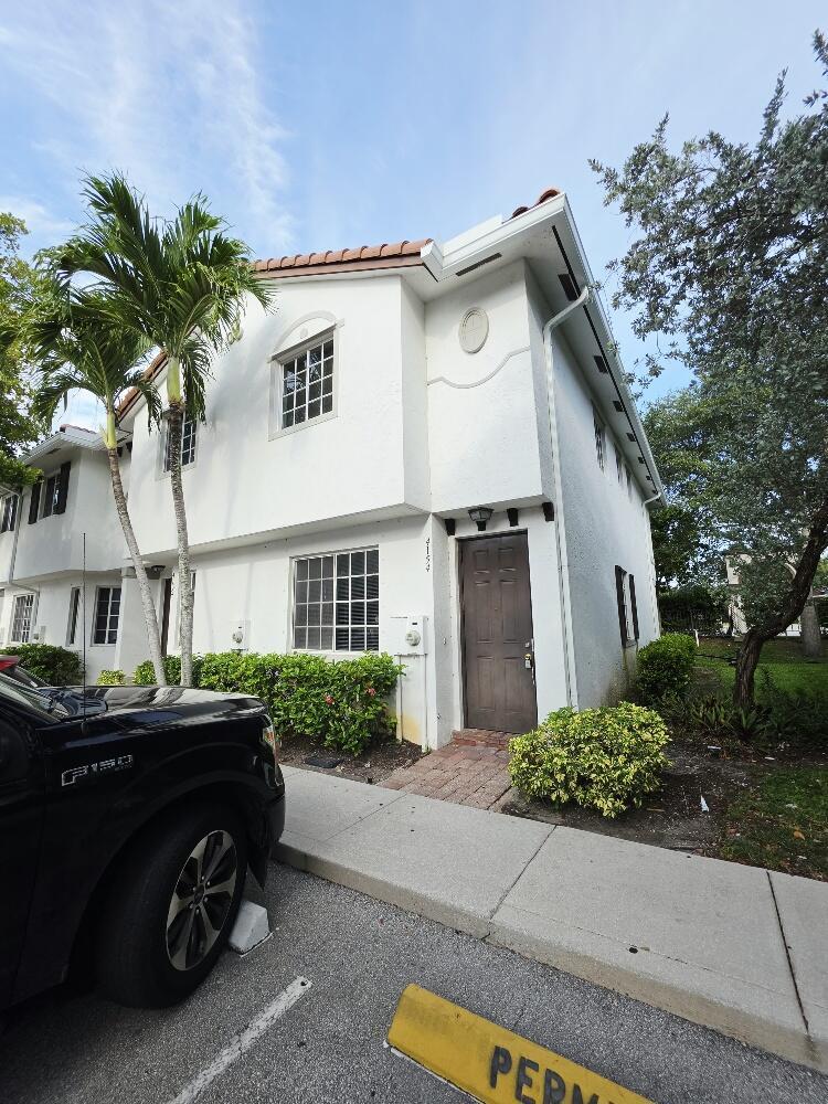 4154 Napoli Lake Drive, Riviera Beach, FL 33410, Riviera Beach - Photo 2