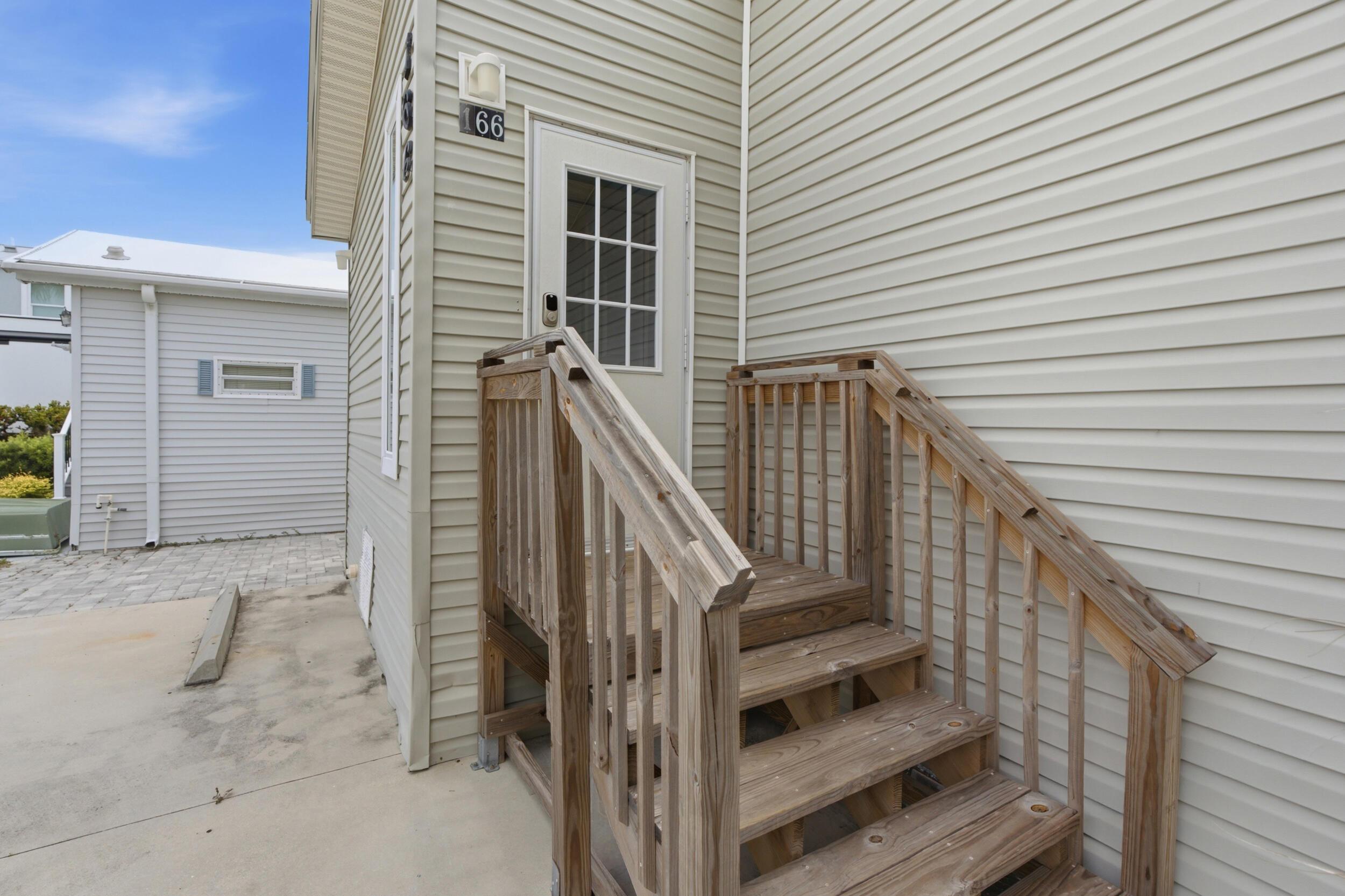 166 Nettles Boulevard, Jensen Beach, FL 34957, Jensen Beach - Photo 4