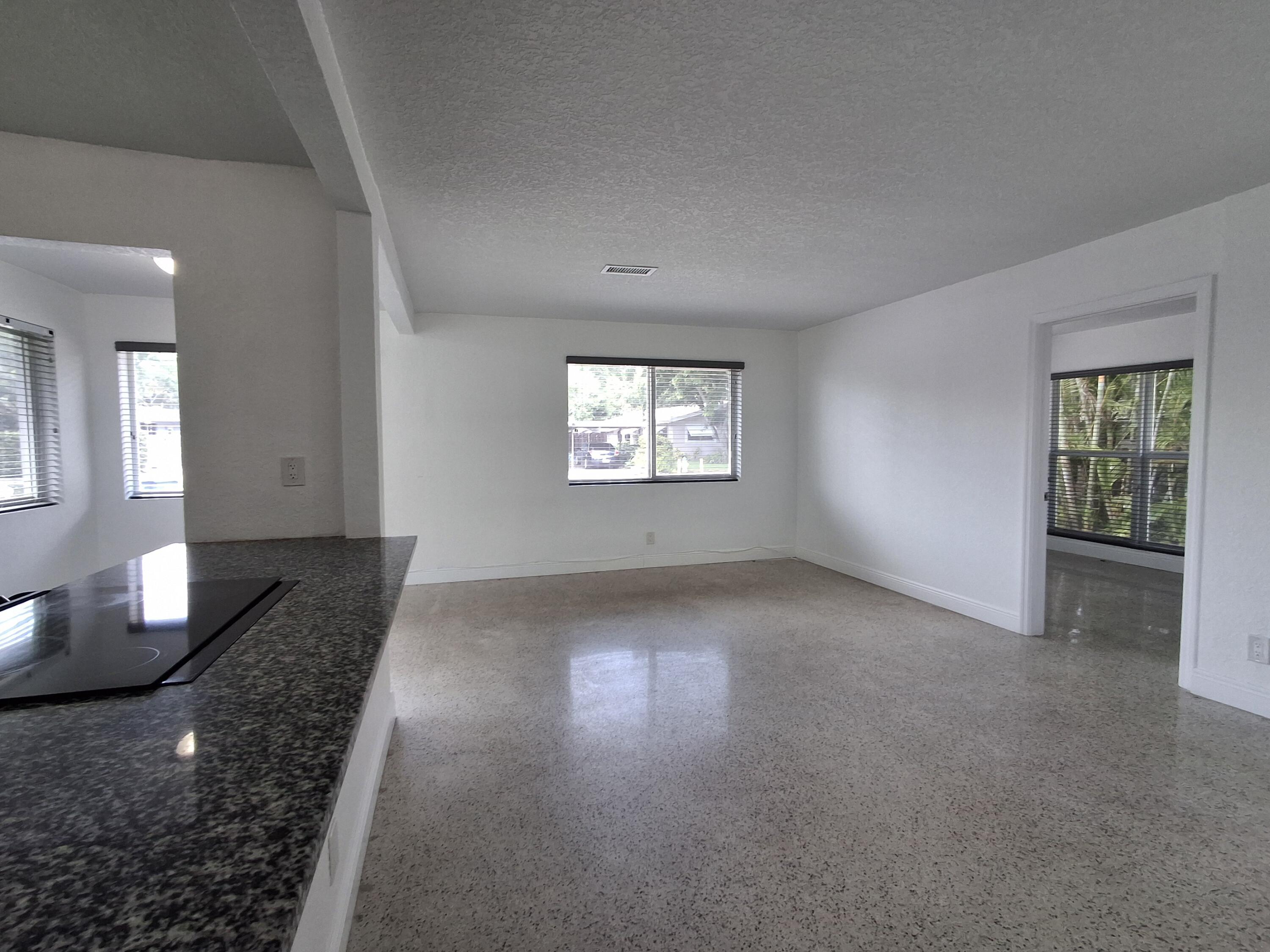1624 NE 25th Street 1624, Wilton Manors, FL 33305, Wilton Manors - Photo 5