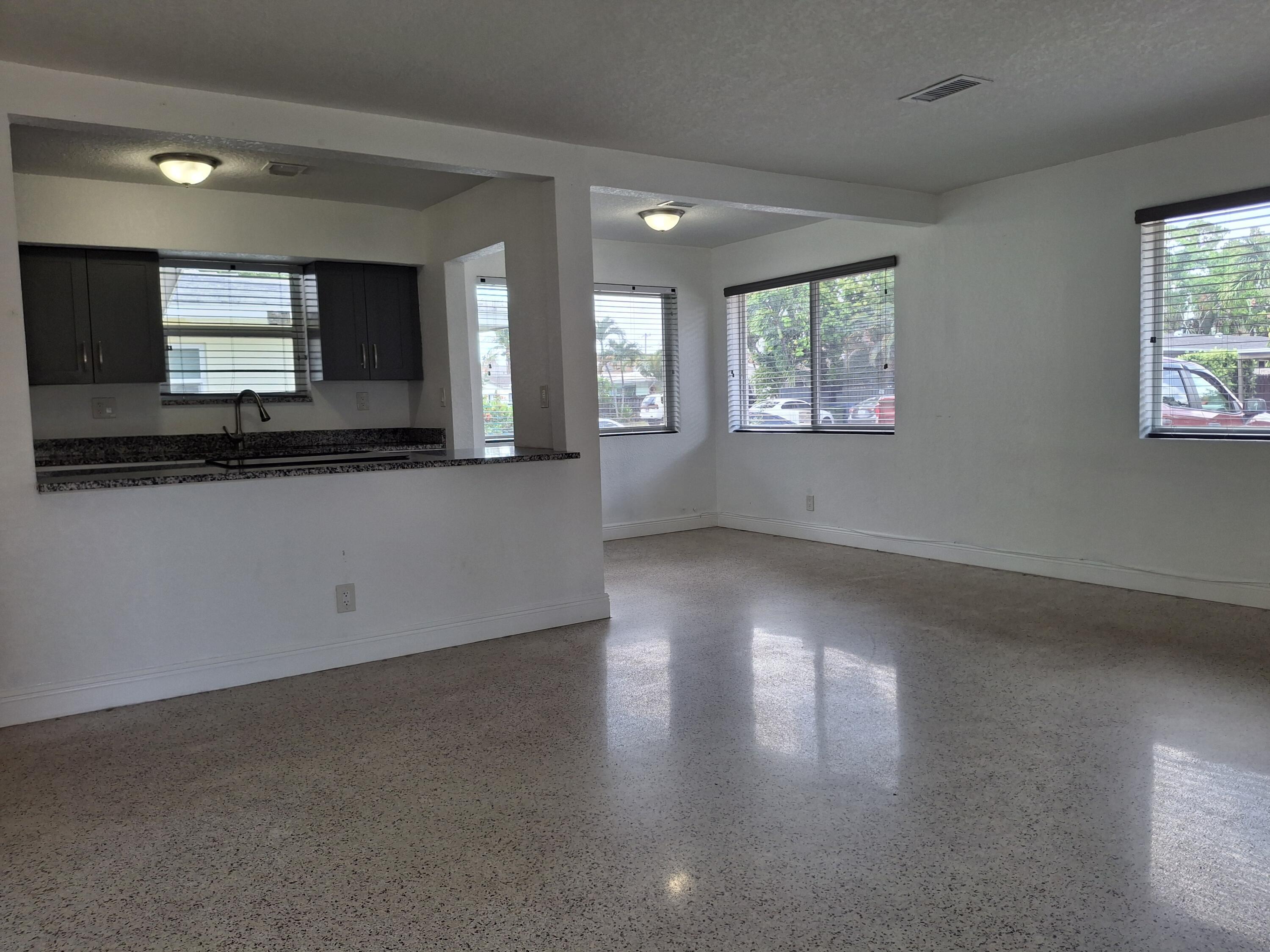 1624 NE 25th Street 1624, Wilton Manors, FL 33305, Wilton Manors - Photo 4