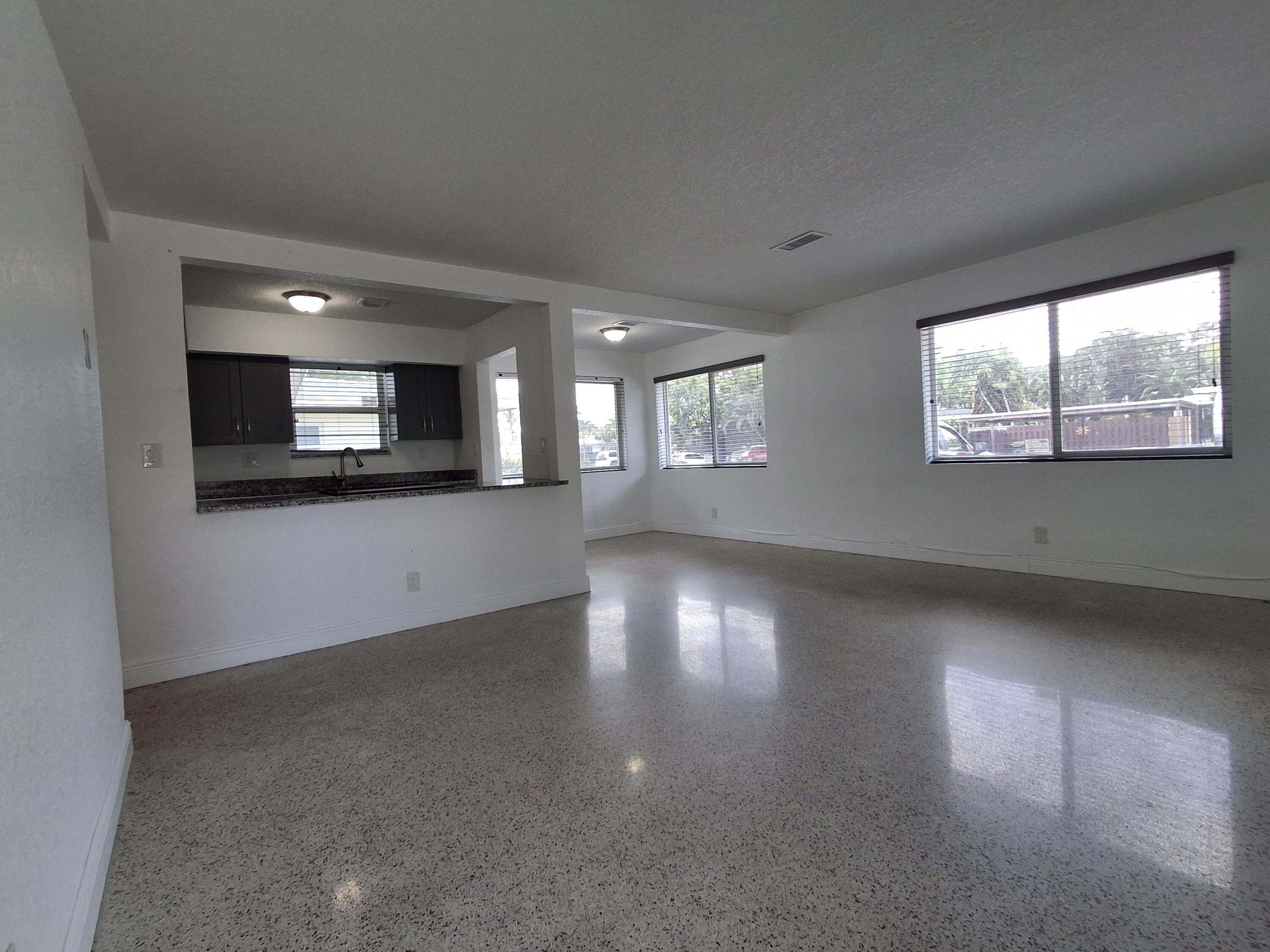 1624 NE 25th Street 1624, Wilton Manors, FL 33305, Wilton Manors - Photo 3