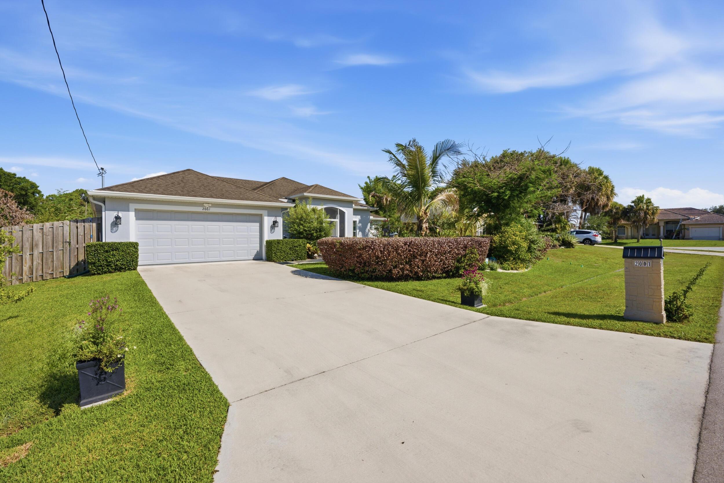 2081 SW Tropical Terrace, Port St. Lucie, FL 34953, Port St. Lucie - Photo 3