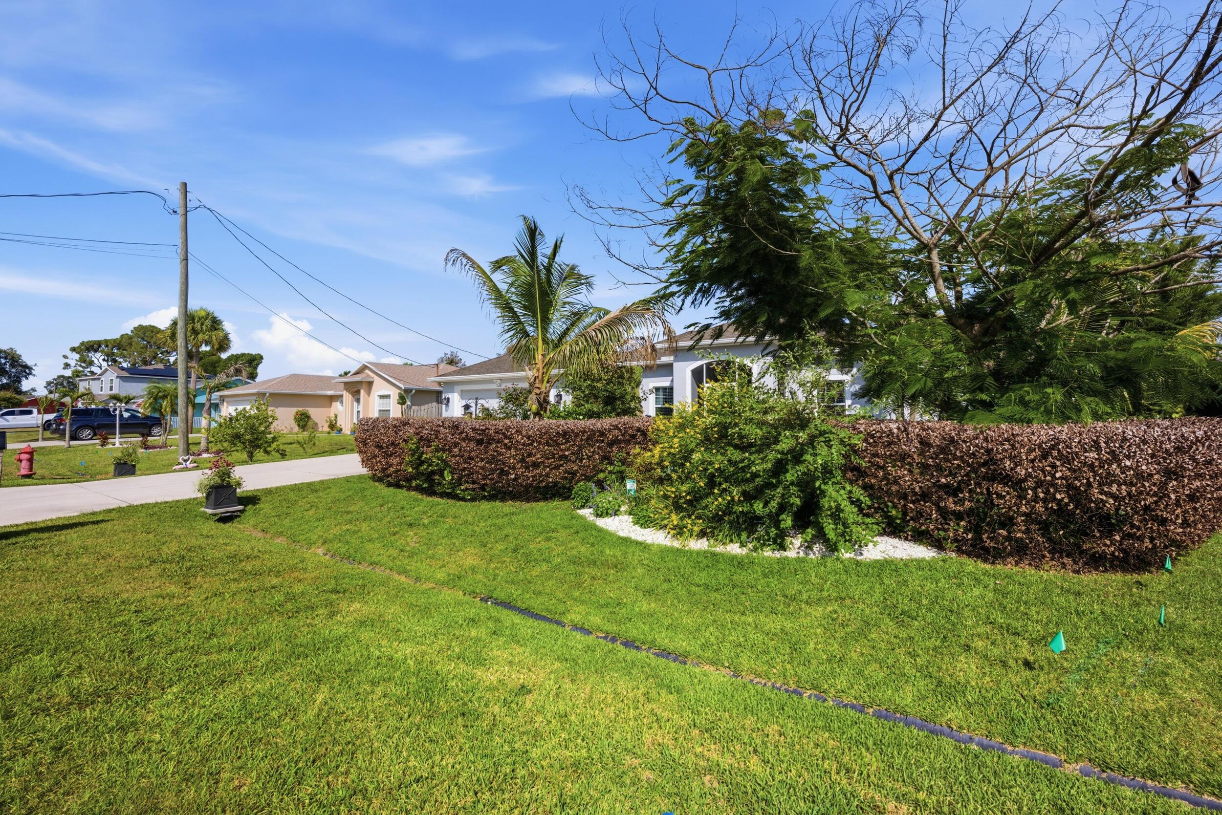 2081 SW Tropical Terrace, Port St. Lucie, FL 34953, Port St. Lucie - Photo 5