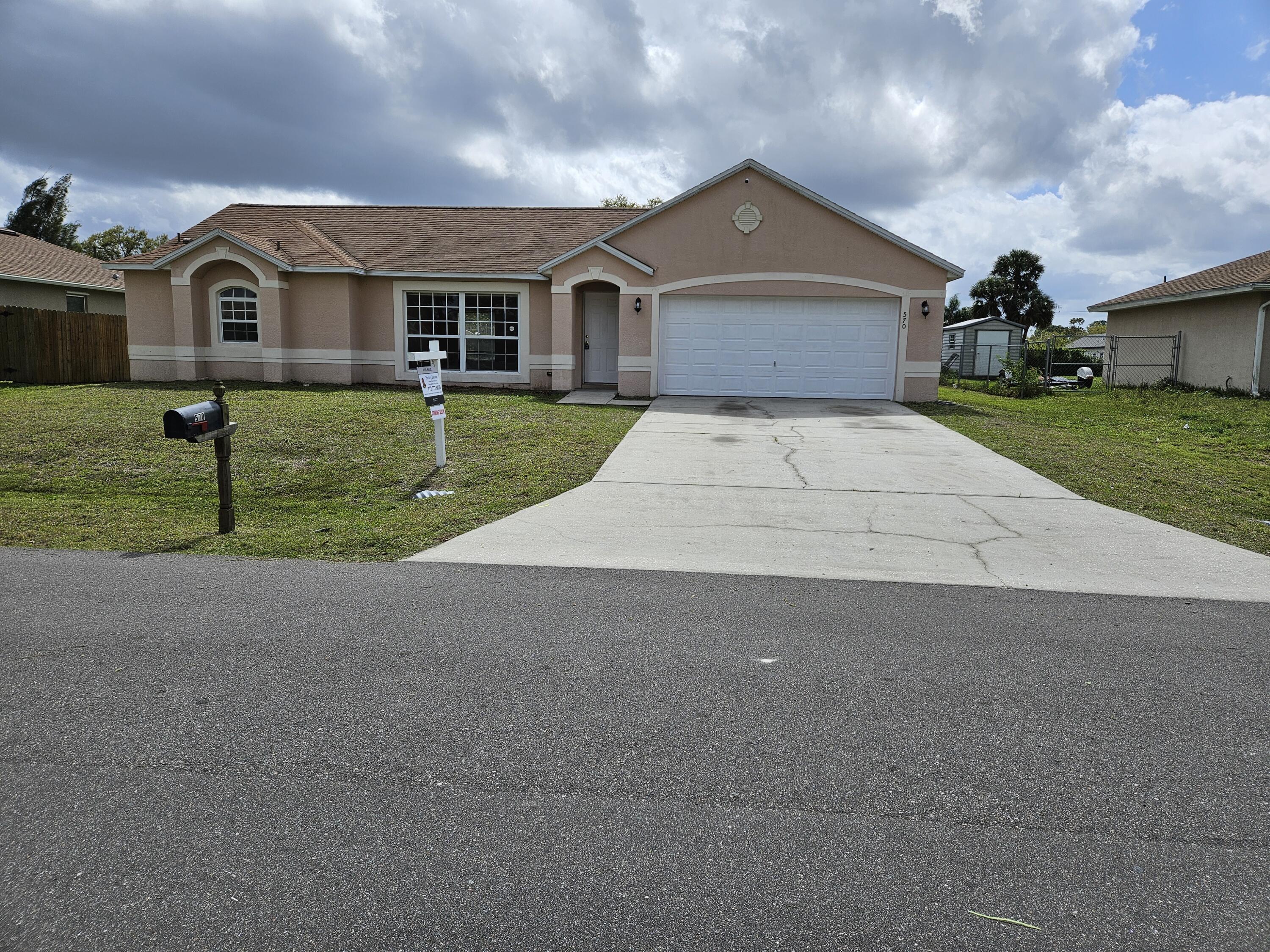 570 Ontario Street NW, Palm Bay, FL 32907, Palm Bay - Photo 5