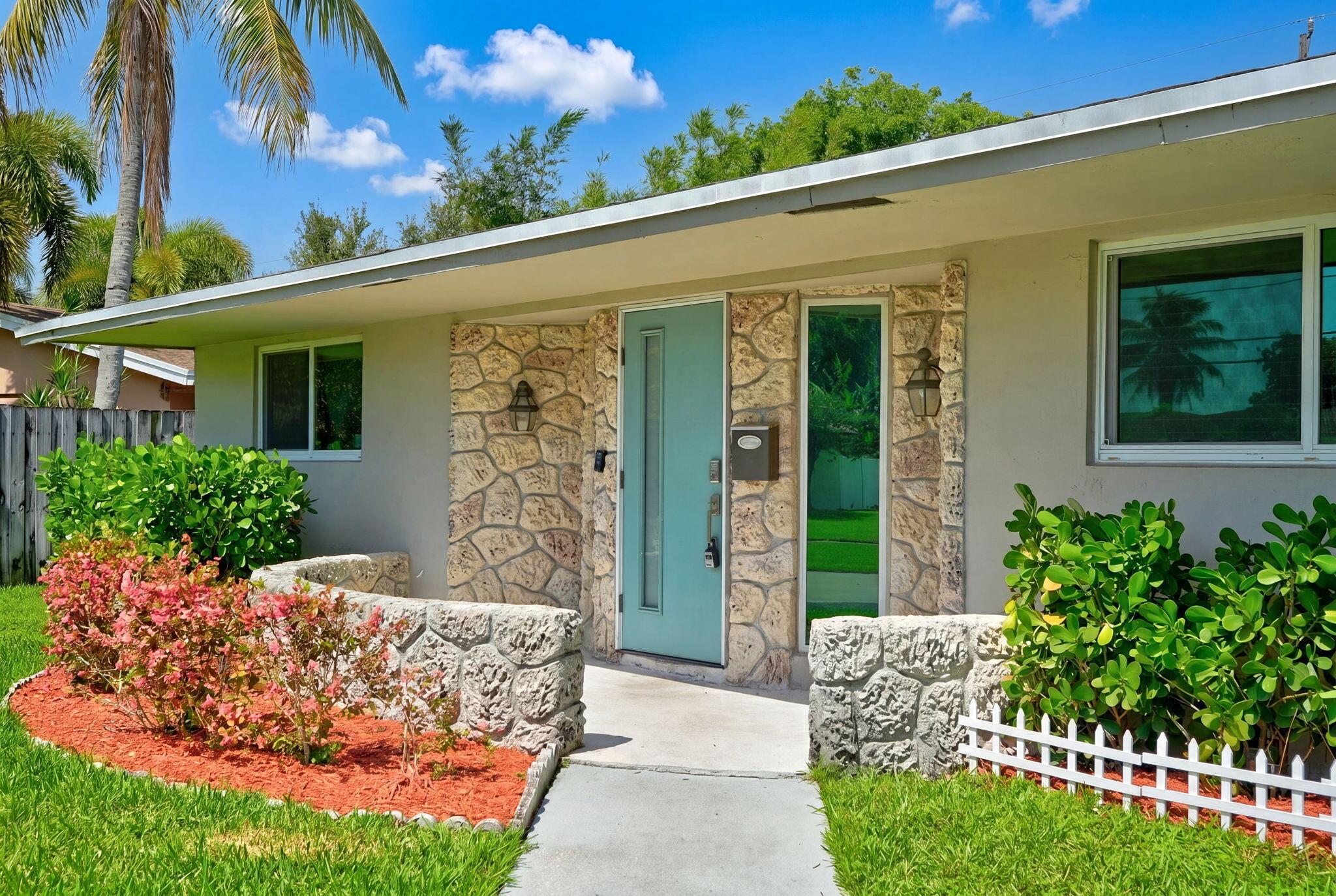 641 NW 43rd Avenue, Coconut Creek, FL 33066, Coconut Creek - Photo 2