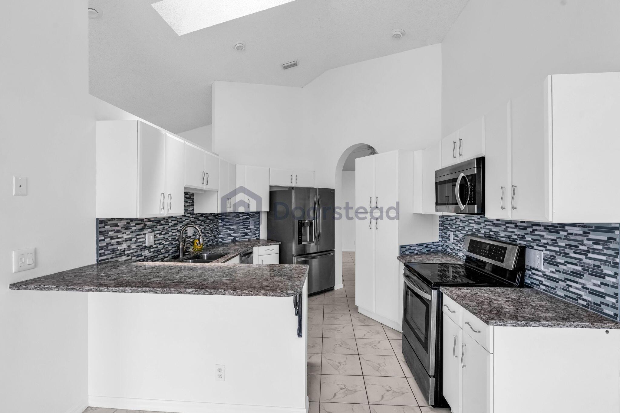12382 Pleasant Green Way, Boynton Beach, FL 33437, Boynton Beach - Photo 2