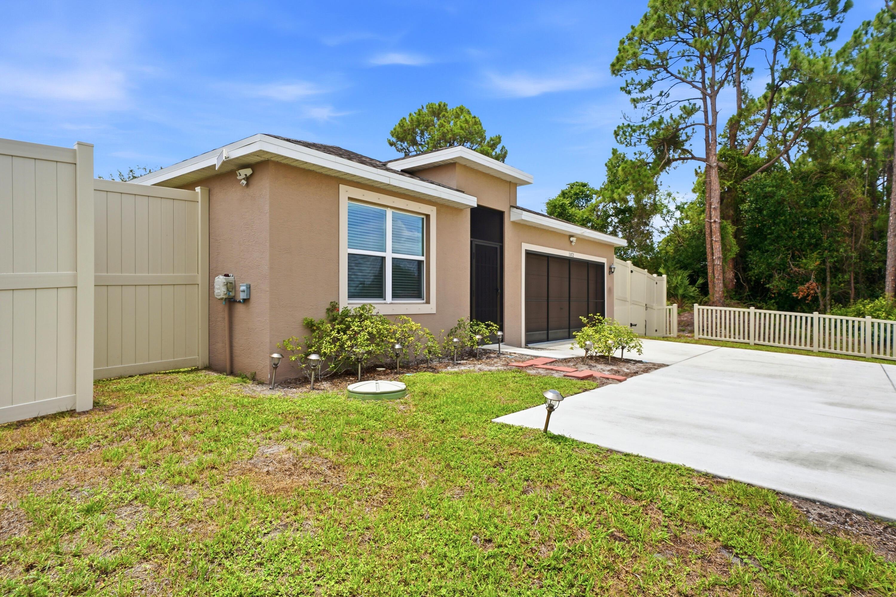 1572 SW Paar Drive, Port St. Lucie, FL 34953, Port St. Lucie - Photo 4