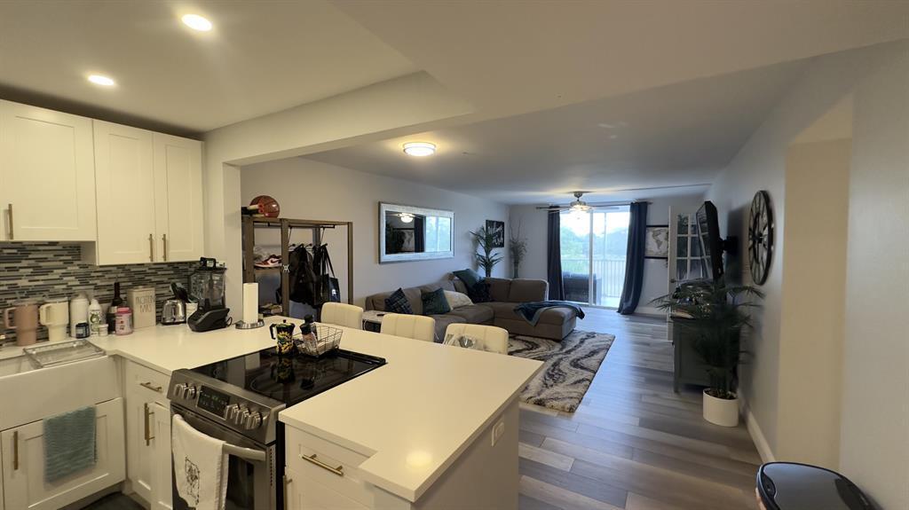 5700 NW 2nd Avenue 301, Boca Raton, FL 33487, Boca Raton - Photo 3