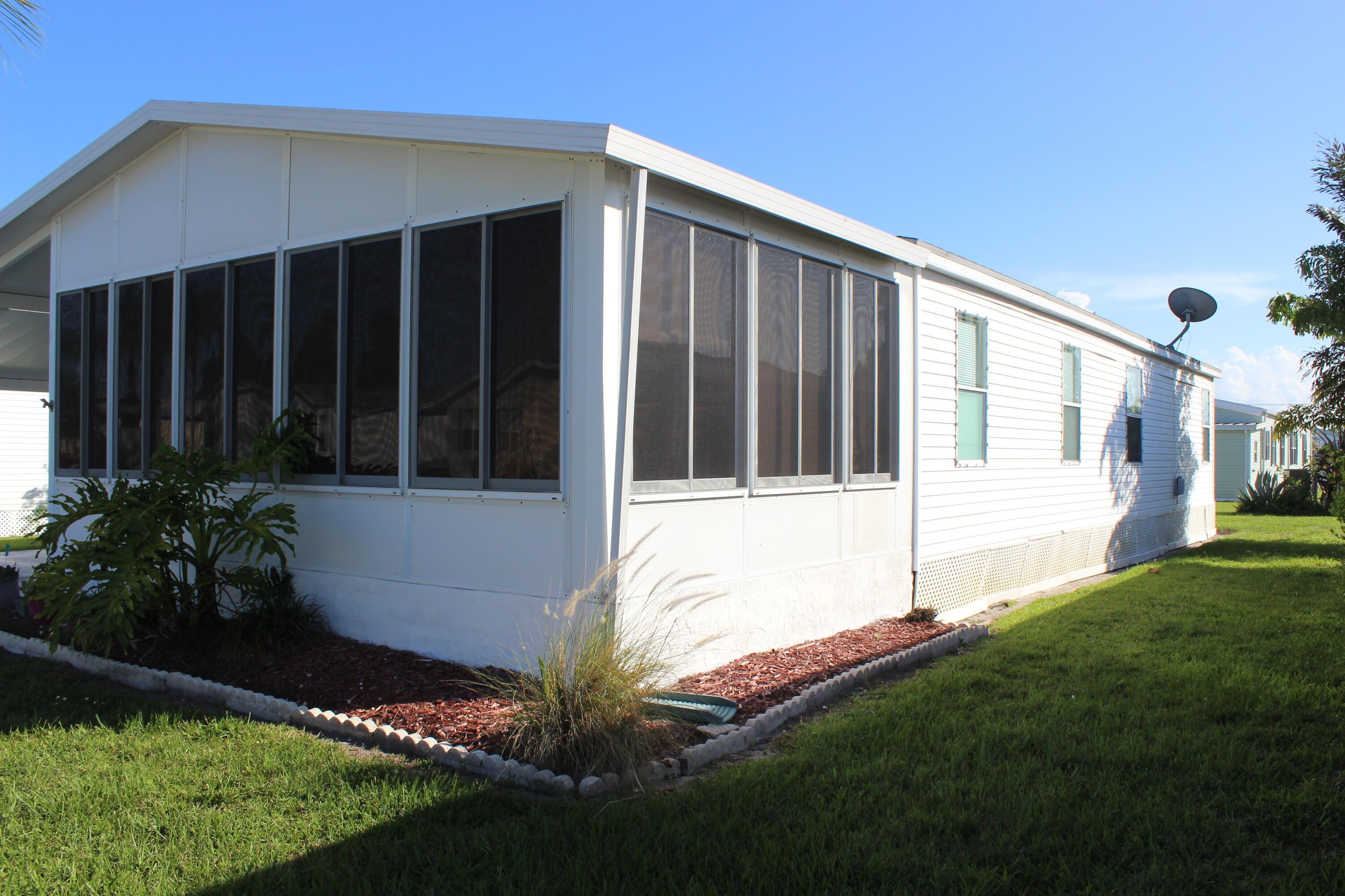 6731 Sinsonte Court, Fort Pierce, FL 34951, Fort Pierce - Photo 3