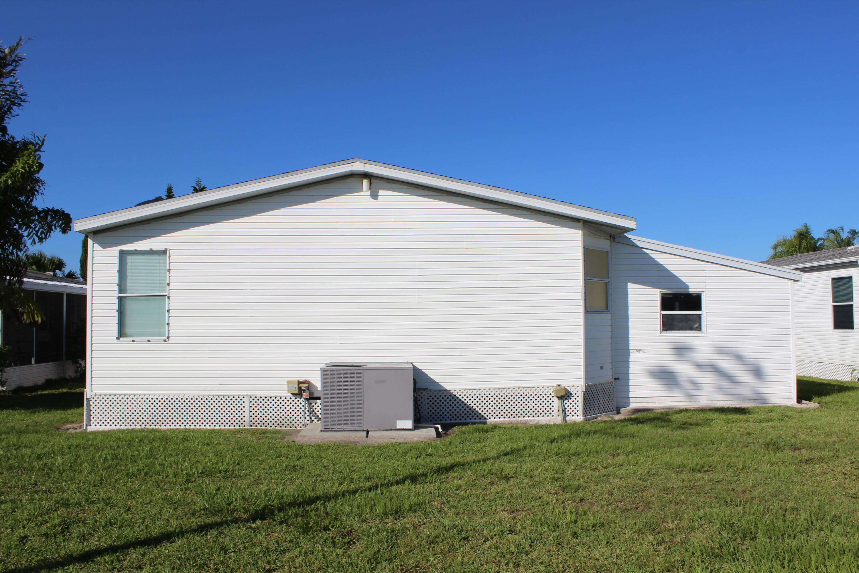 6731 Sinsonte Court, Fort Pierce, FL 34951, Fort Pierce - Photo 5