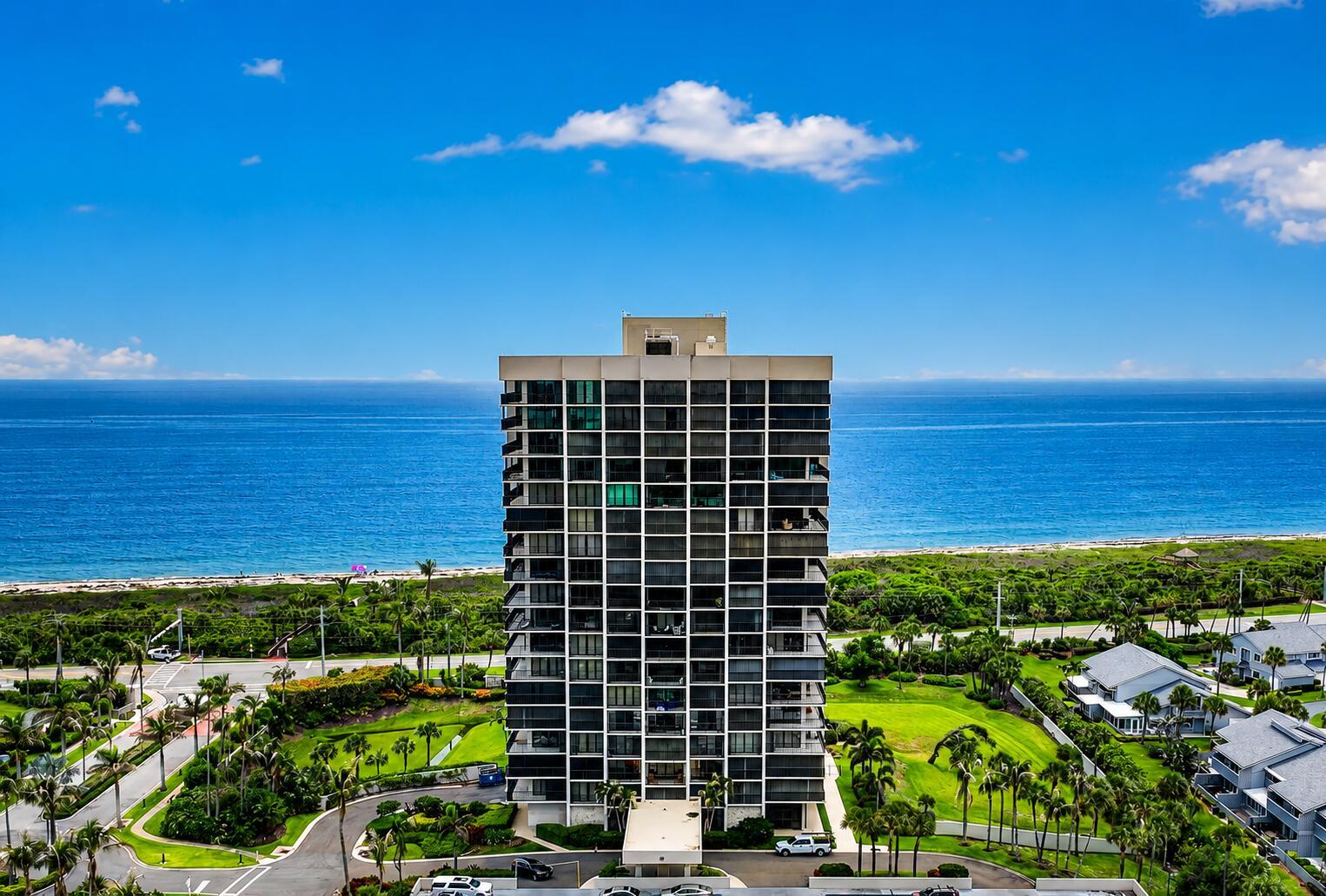 5047 N Highway A1a 1704, Hutchinson Island, FL 34949, Hutchinson Island