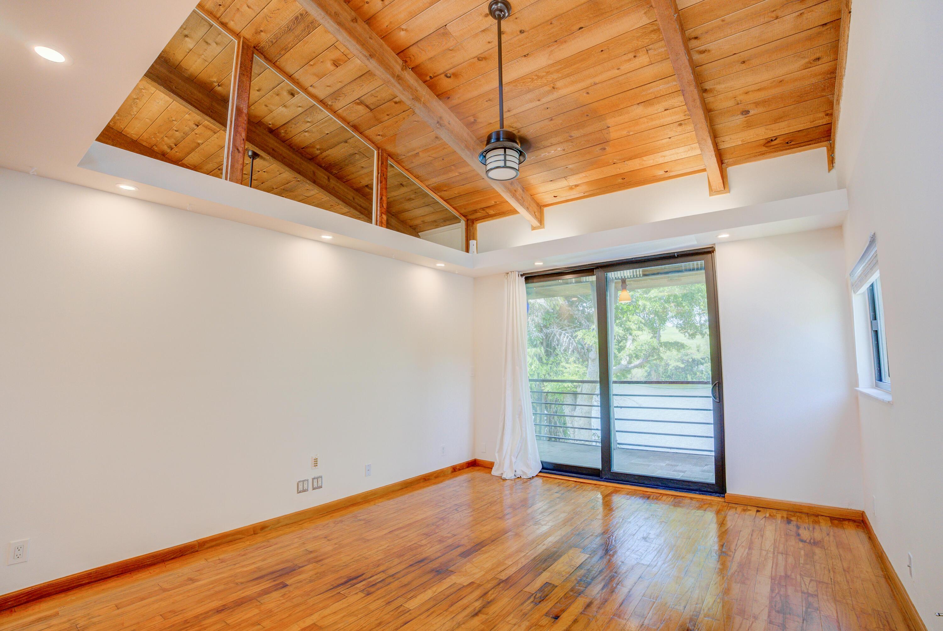 4491 Crystal Lake Drive 201a, Pompano Beach, FL 33064, Pompano Beach - Photo 3