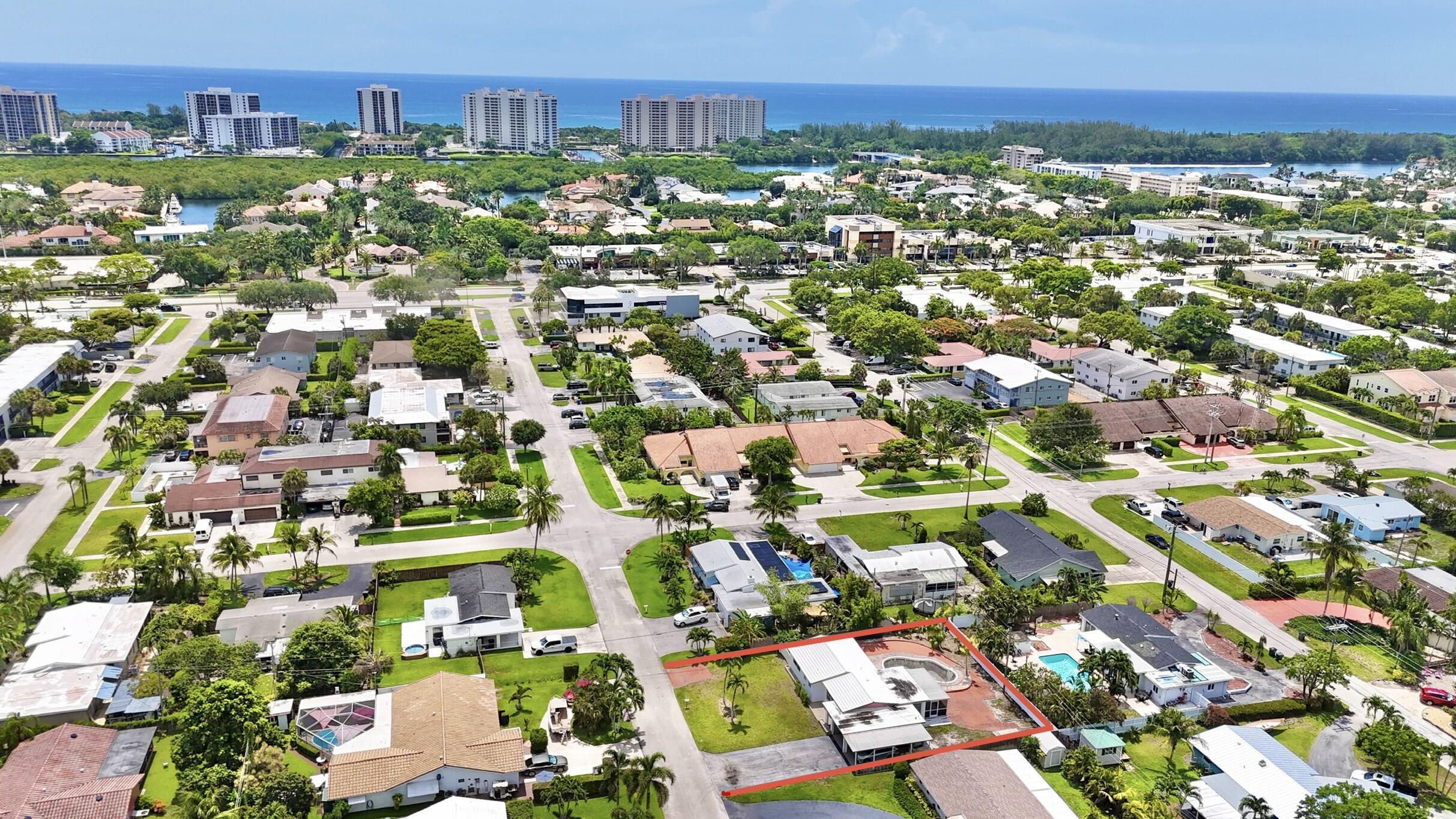470 NE 45th Street, Boca Raton, FL 33431, Boca Raton - Photo 2