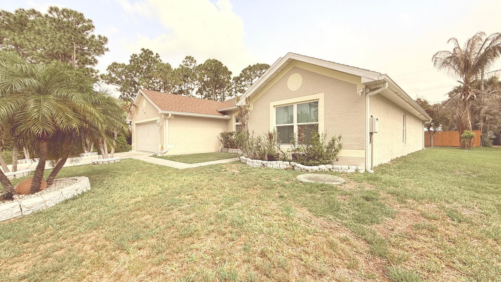 1613 SW Whipple Avenue, Port St. Lucie, FL 34953, Port St. Lucie - Photo 3