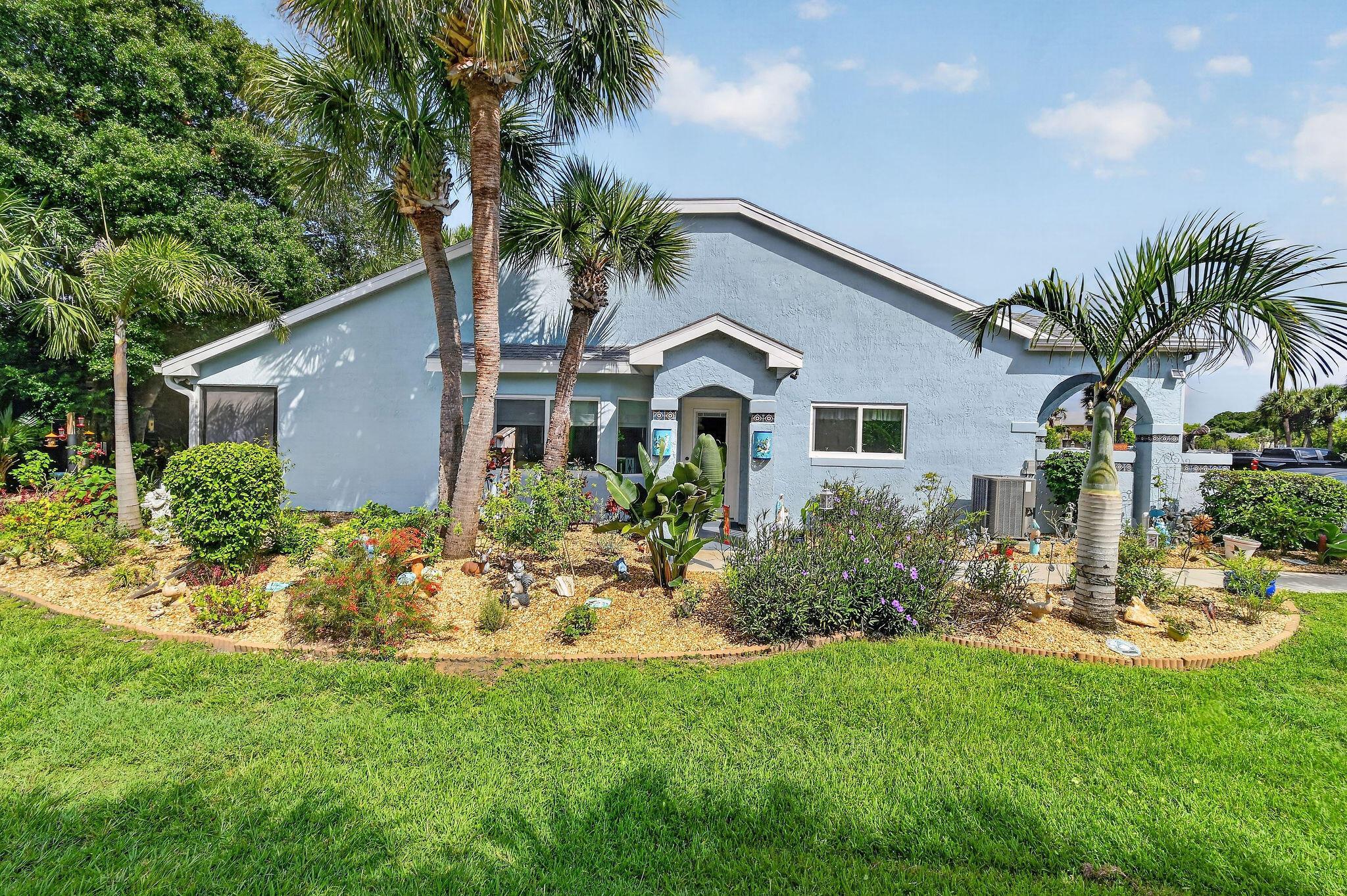 1646 SE Green Acres Circle F101, Port St. Lucie, FL 34952, Port St. Lucie - Photo 2