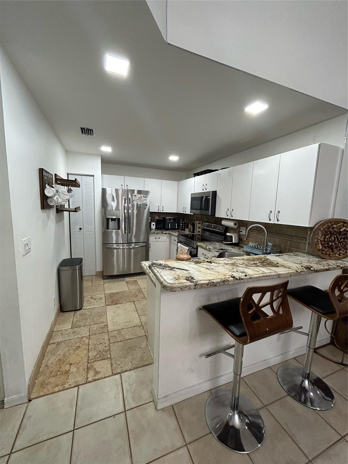 11296 SW 17th Court, Miramar, FL 33025, Miramar - Photo 2