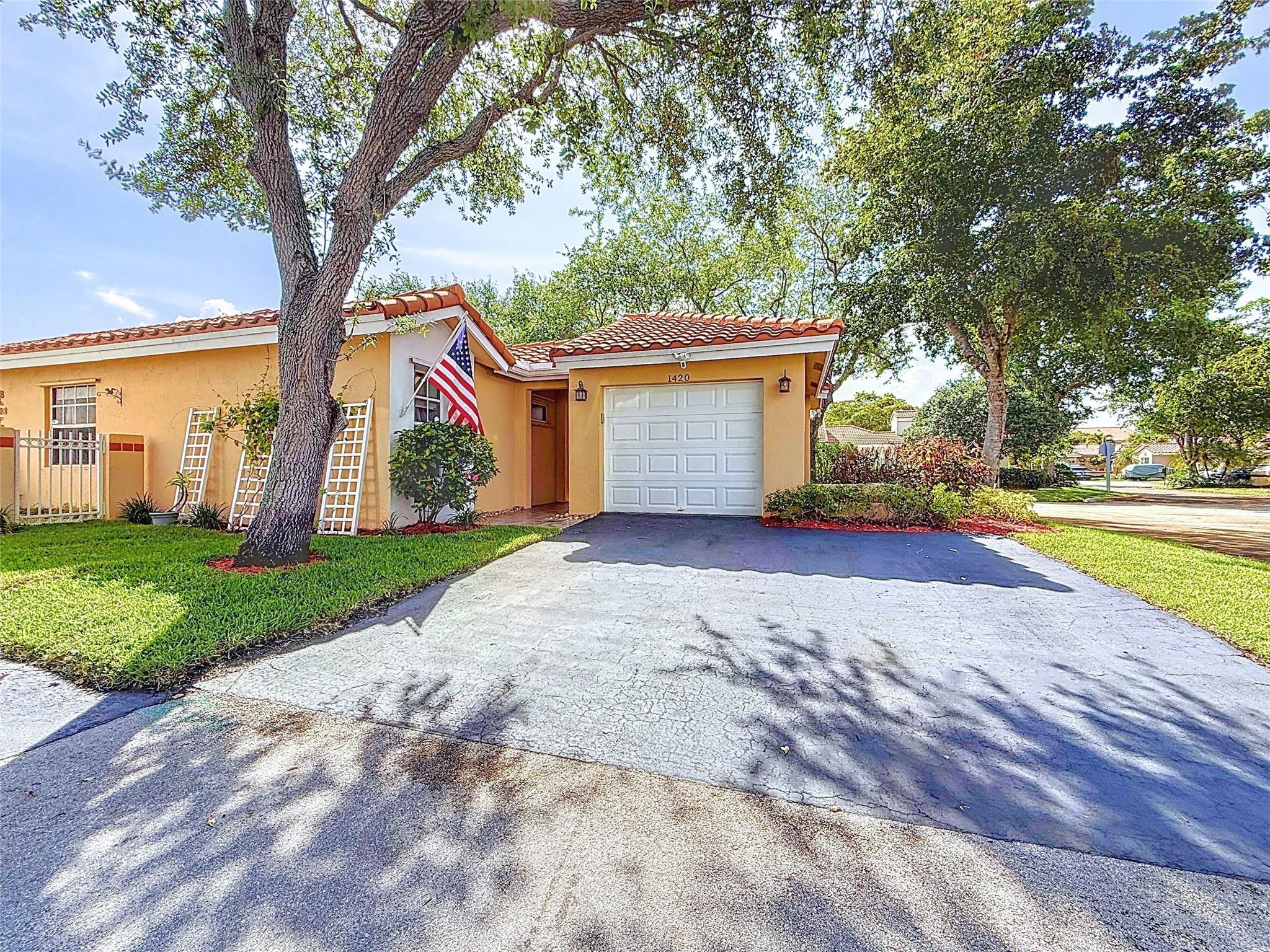 1420 Seagrape Circle, Weston, FL 33326, Weston