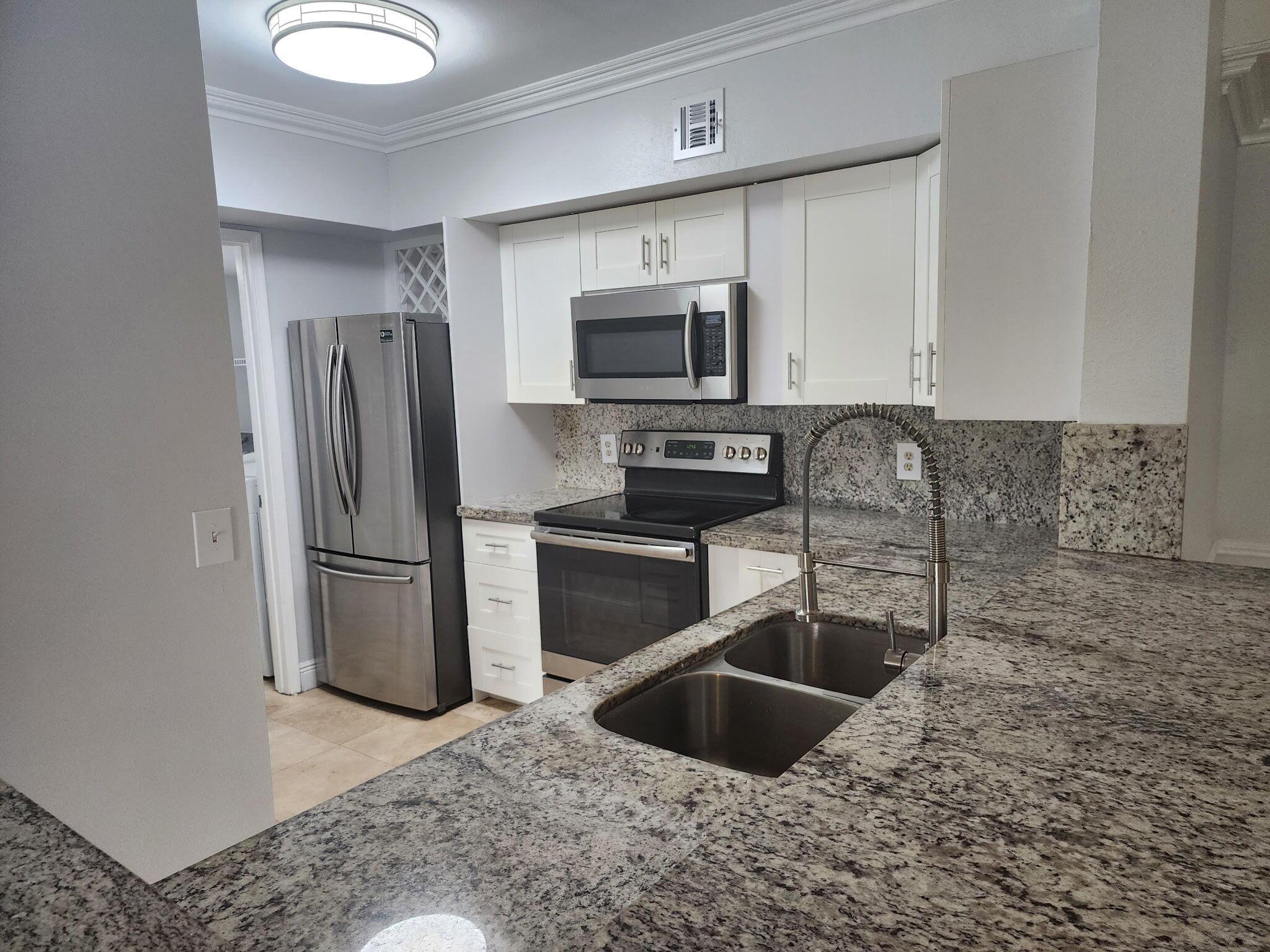 2494 Centergate Drive 301, Miramar, FL 33025, Miramar - Photo 3